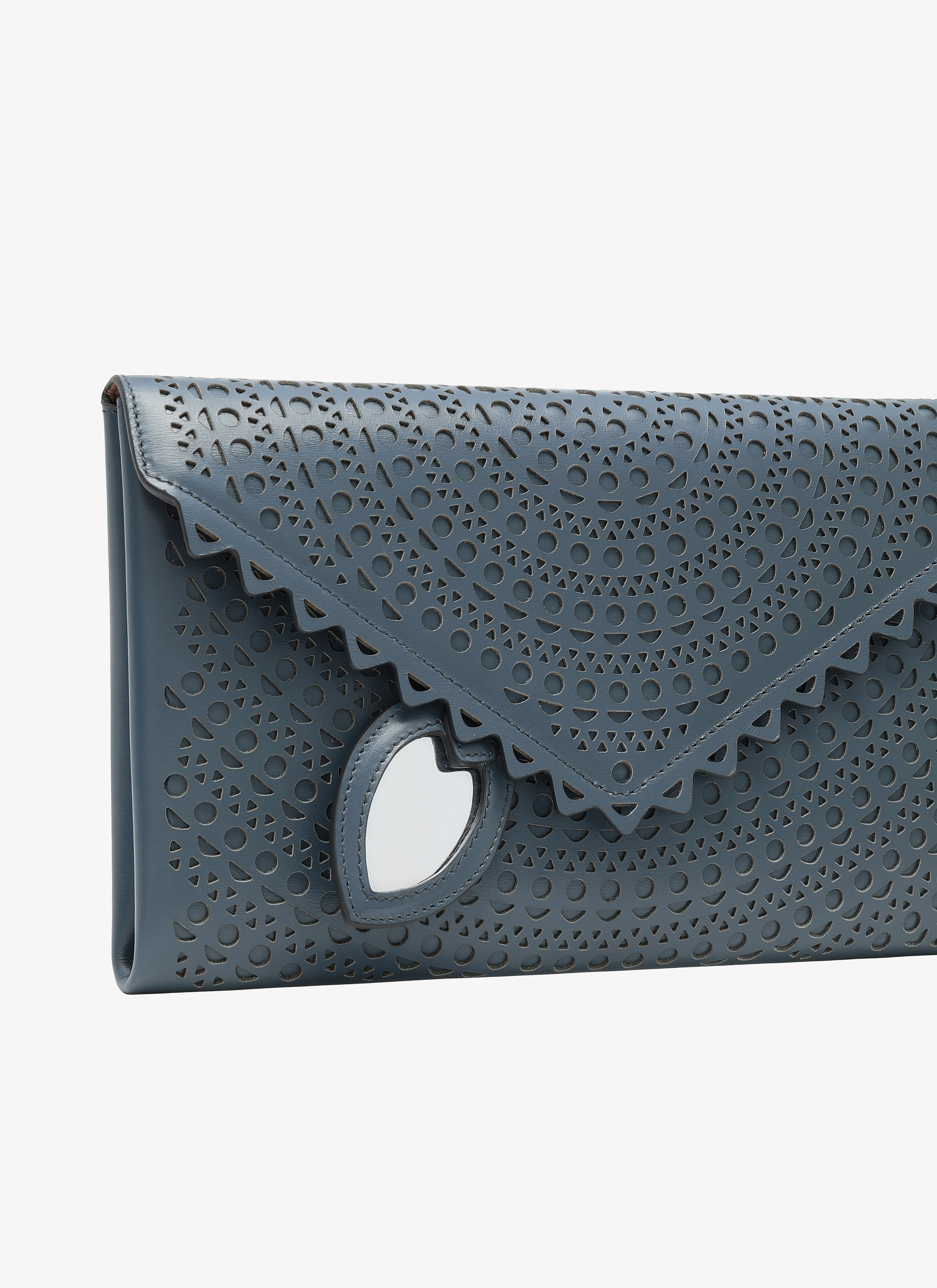 Oum 26 Clutch Oum 26 Clutch - maison-alaia.com