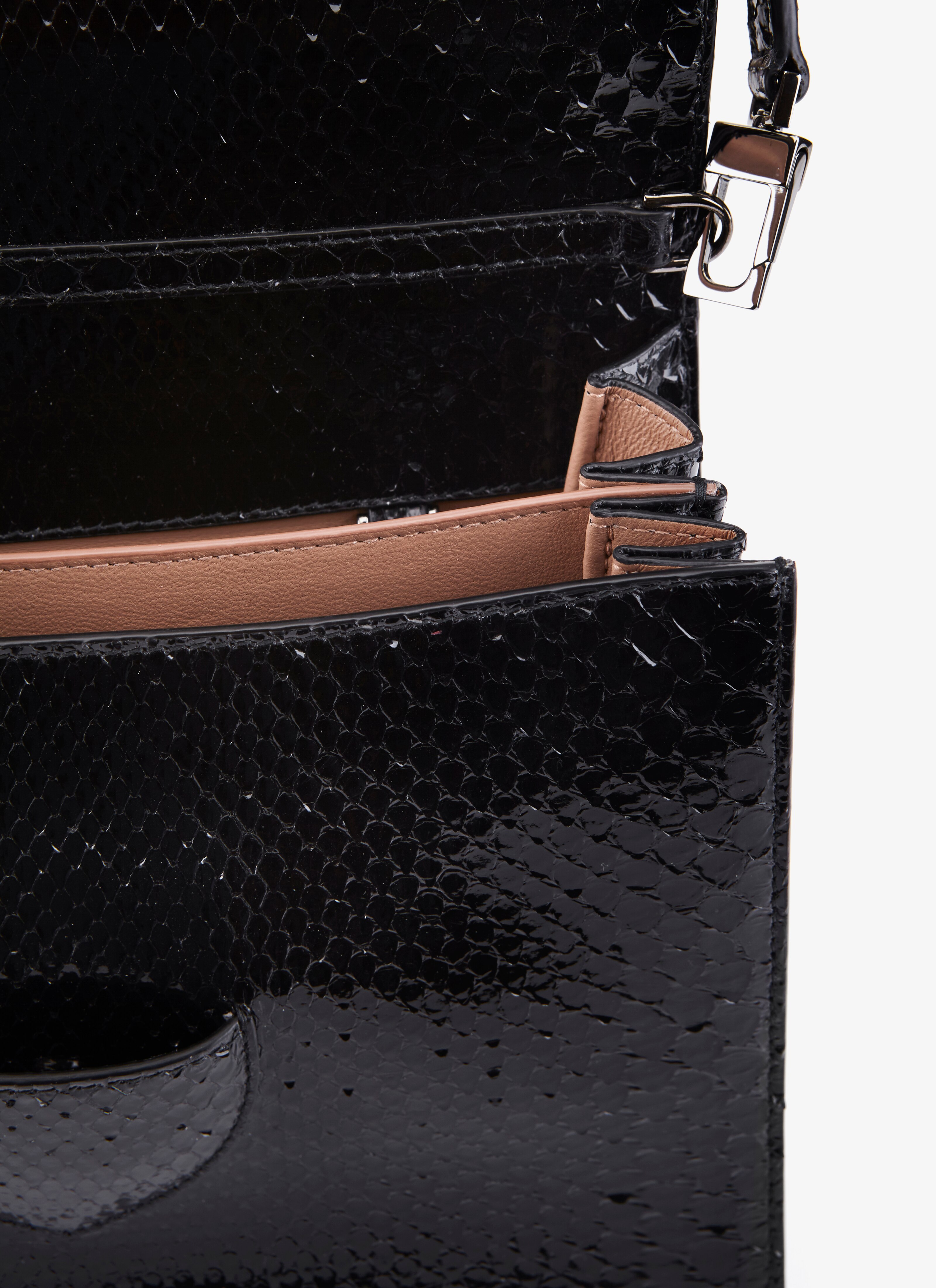 Leonie 23 Handbag Leonie 23 Handbag - maison-alaia.com