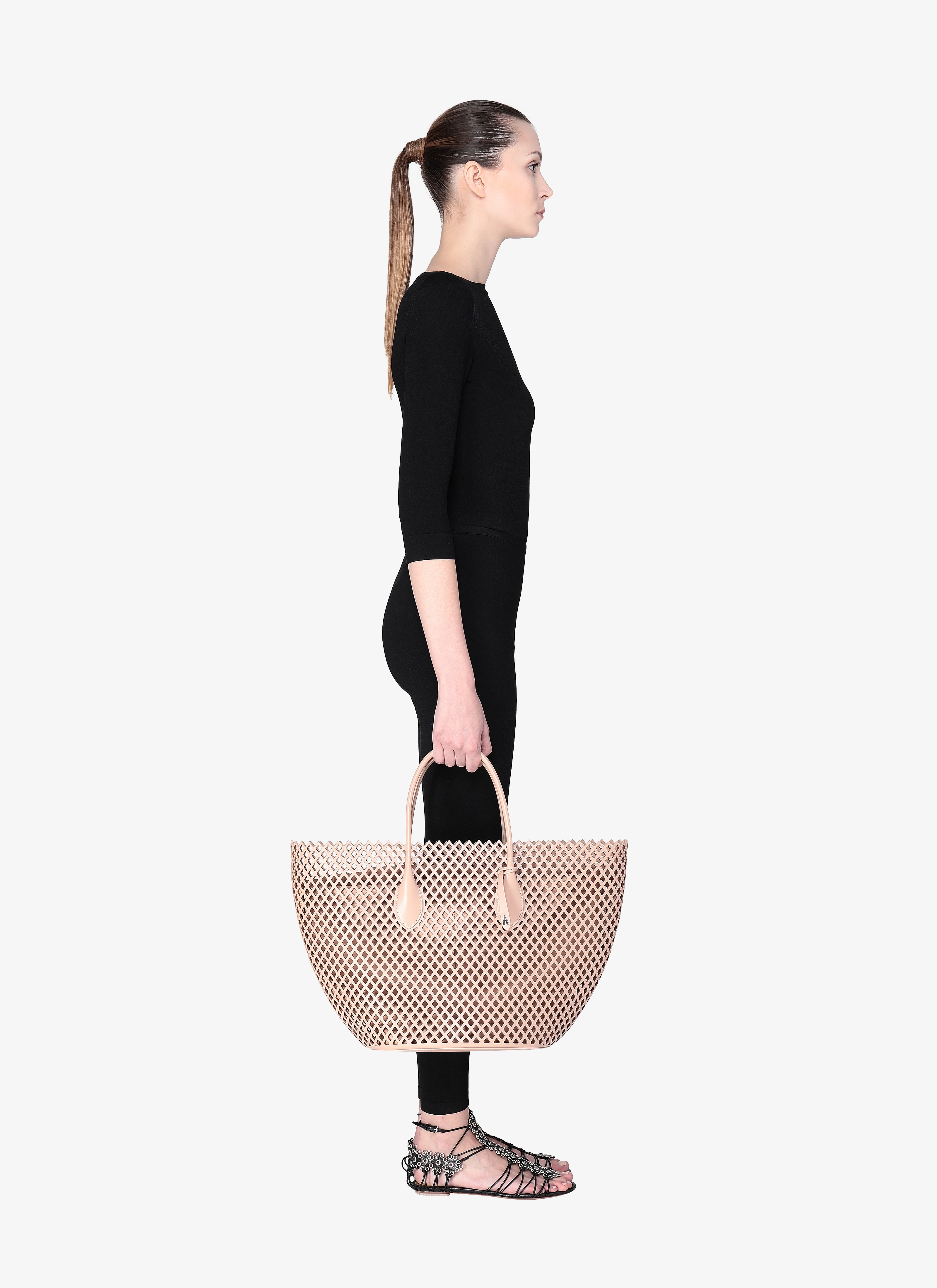 Latifa 33 Handbag Latifa 33 Handbag - maison-alaia.com