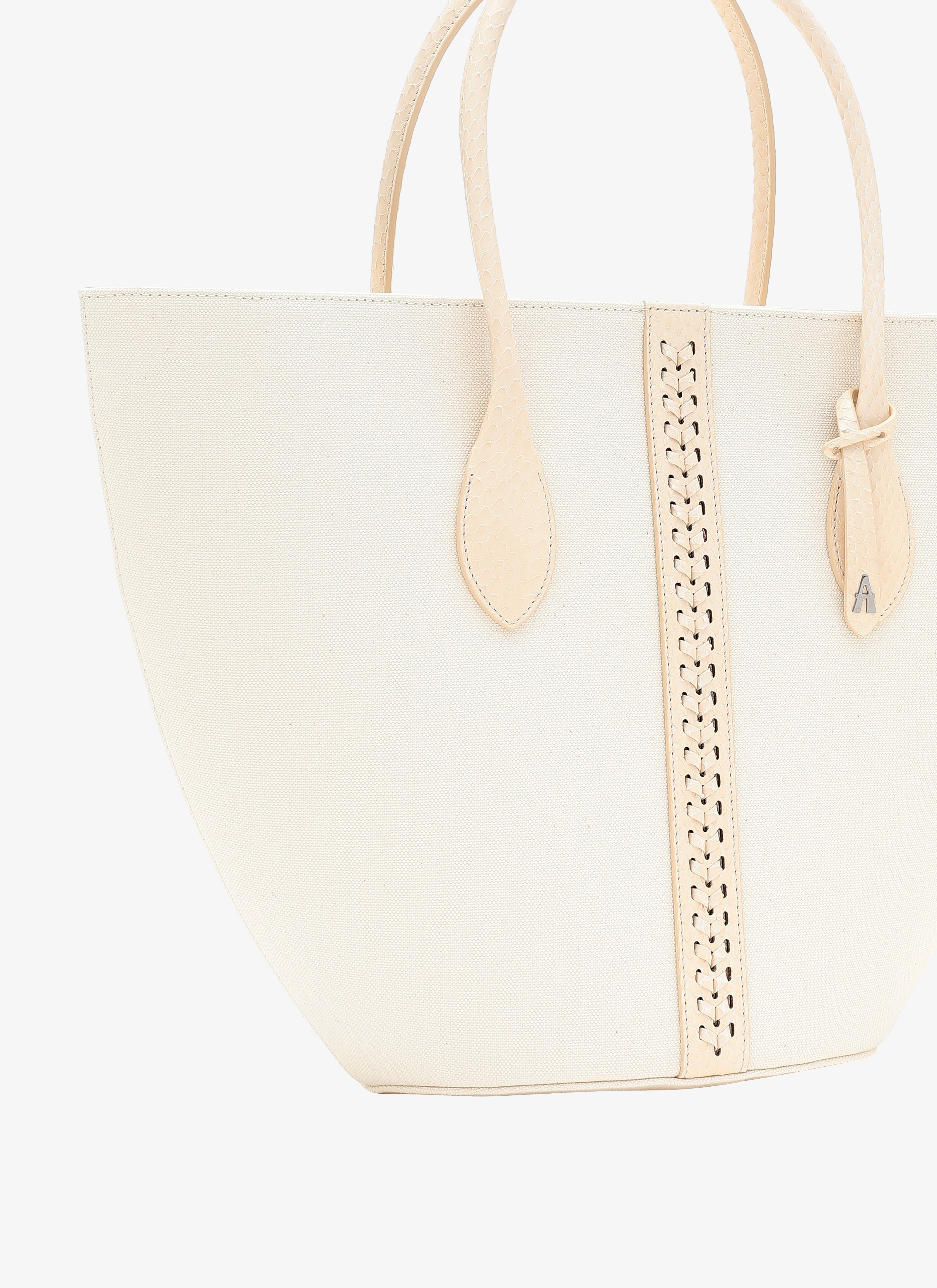 Latifa 20 Handbag Latifa 20 Handbag - maison-alaia.com
