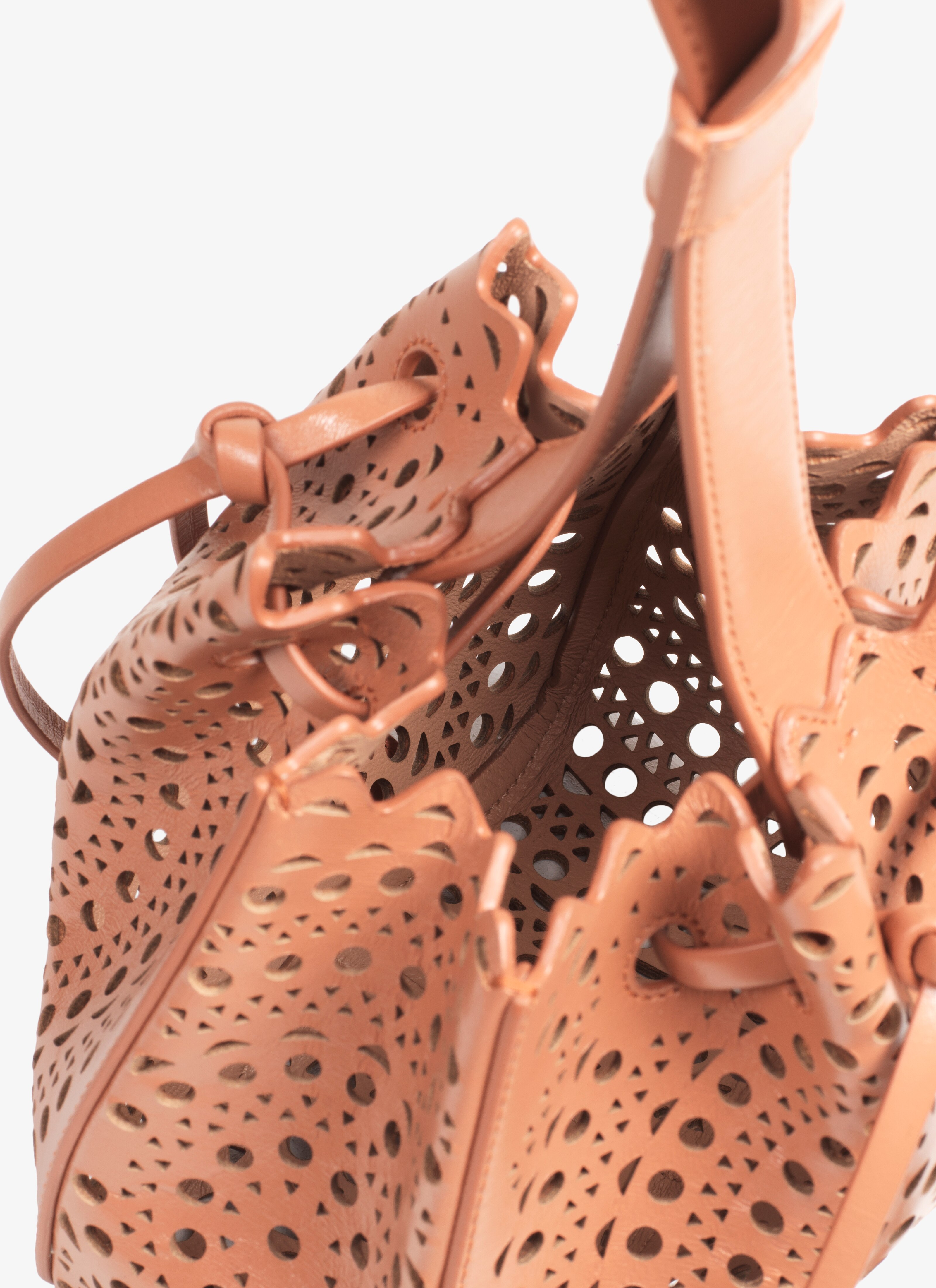 Sac Bracelet Rose-Marie 19 Sac Bracelet Rose-Marie 19 - maison-alaia.com