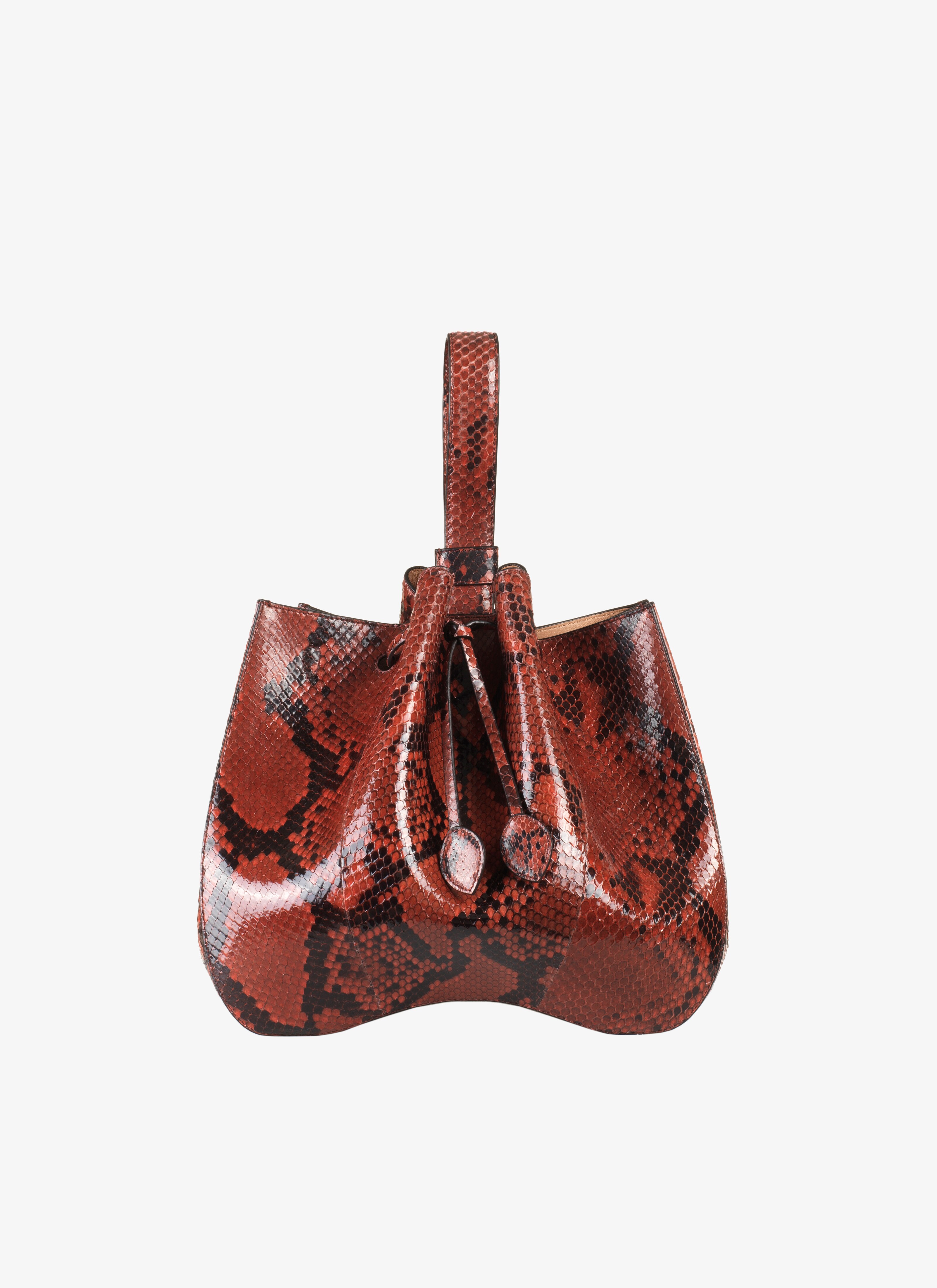 ALAÏA ROT  ROSEMARIE STRAP PYT.CONT.+VIENNE CLOUS ST RED FONCE