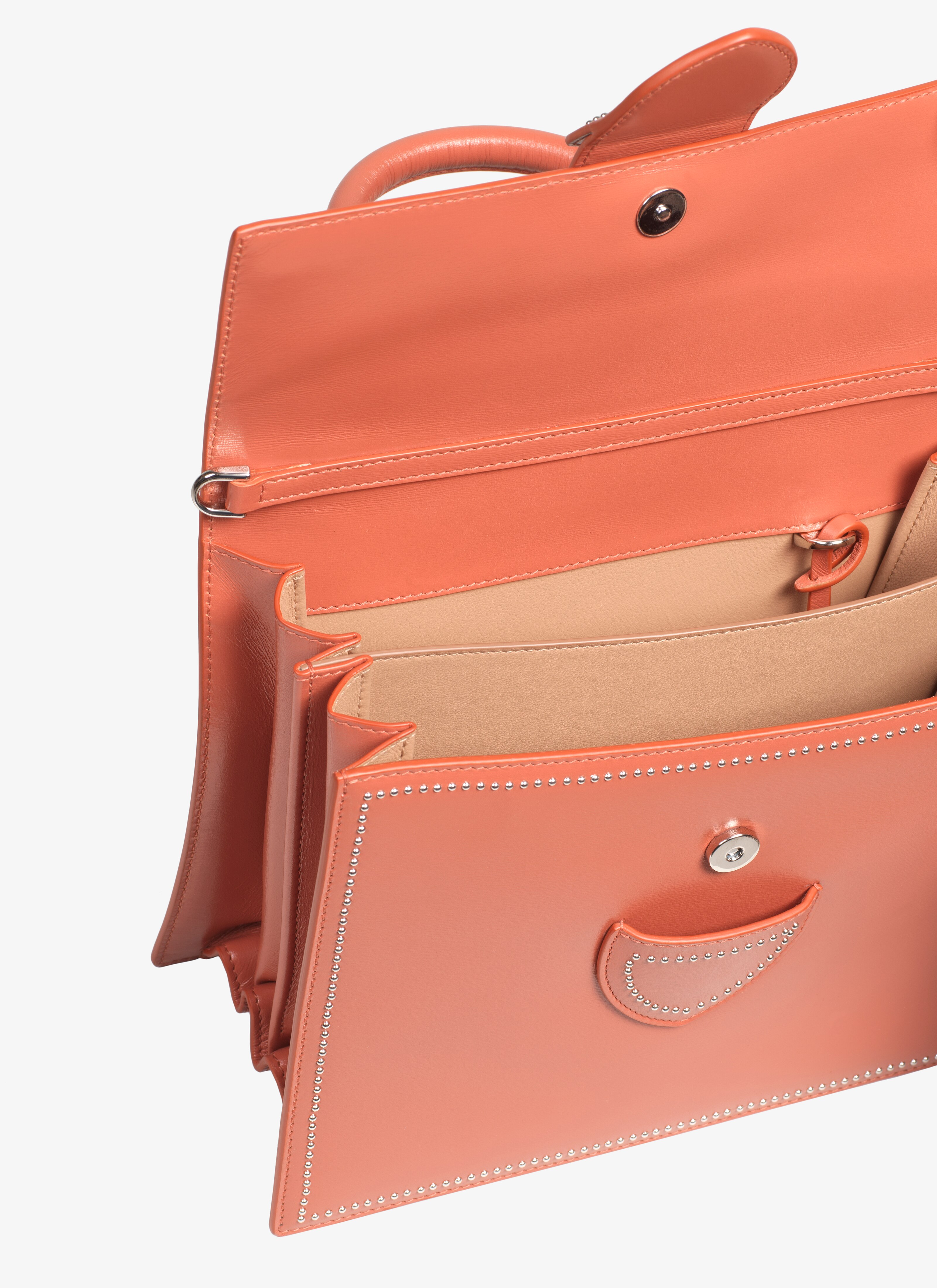 Leonie 23 Handbag Leonie 23 Handbag - maison-alaia.com