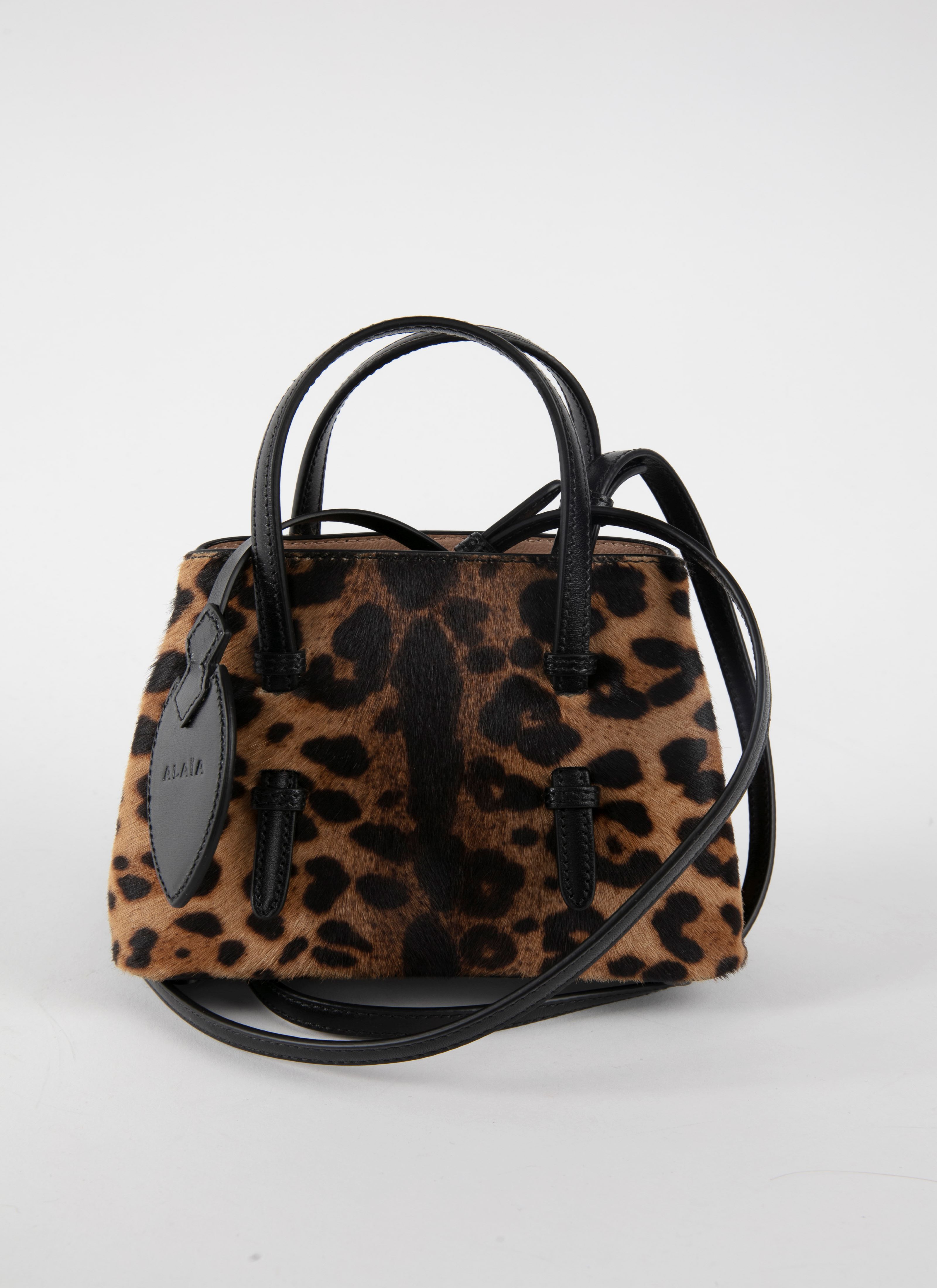 ALAÏA 브론즈/블랙 HANDBAGS