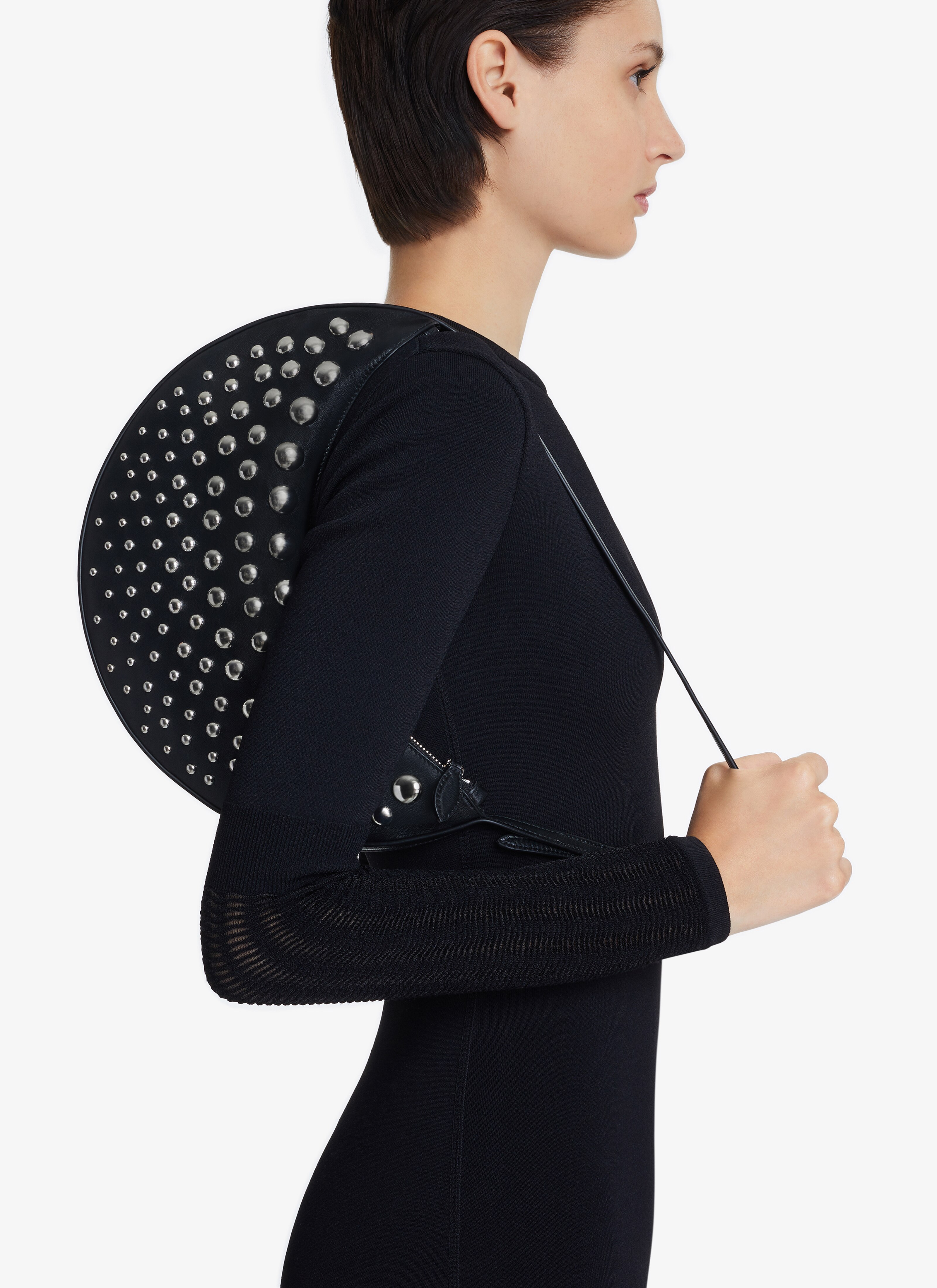 ALAÏA BORSA DEMI-LUNE CON BORCHIE   NERO