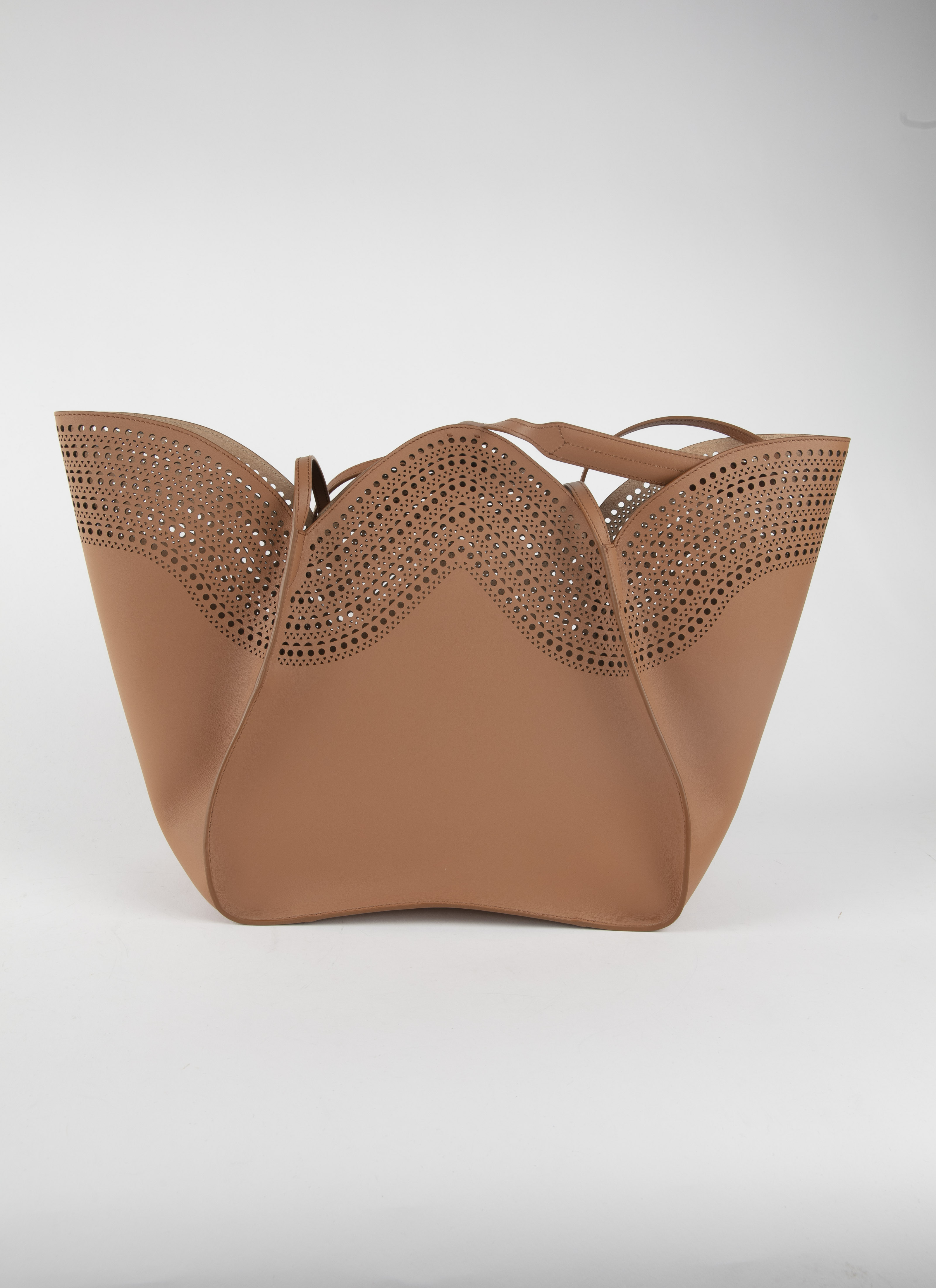 ALAÏA GOLDEN BROWN HANDBAGS
