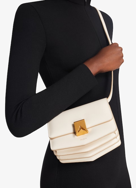 Le Papa small bag in calfskin - maison-alaia.com