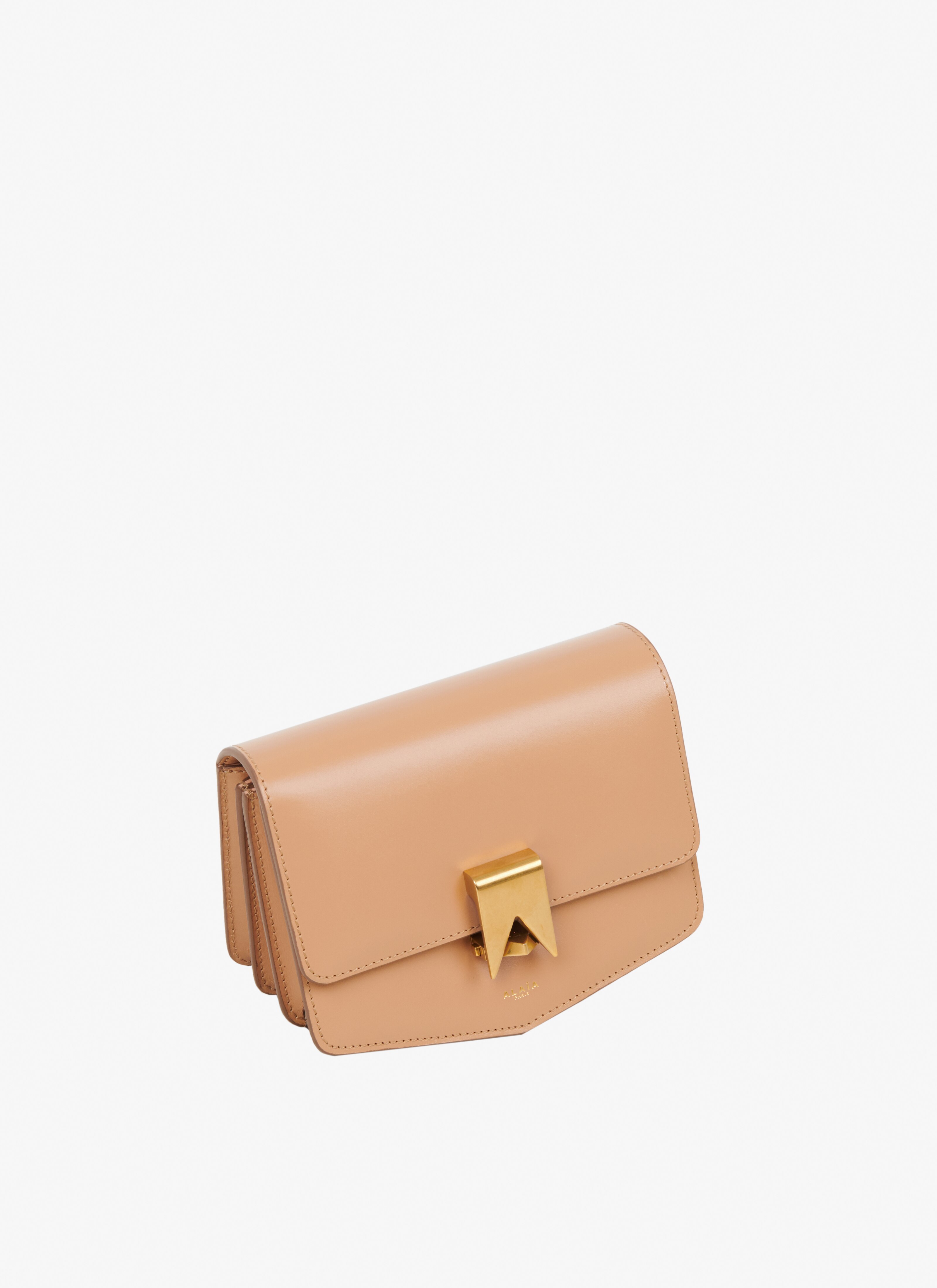 ALAÏA ANTIQUE PINK LE PAPA SMALL BAG IN CALFSKIN