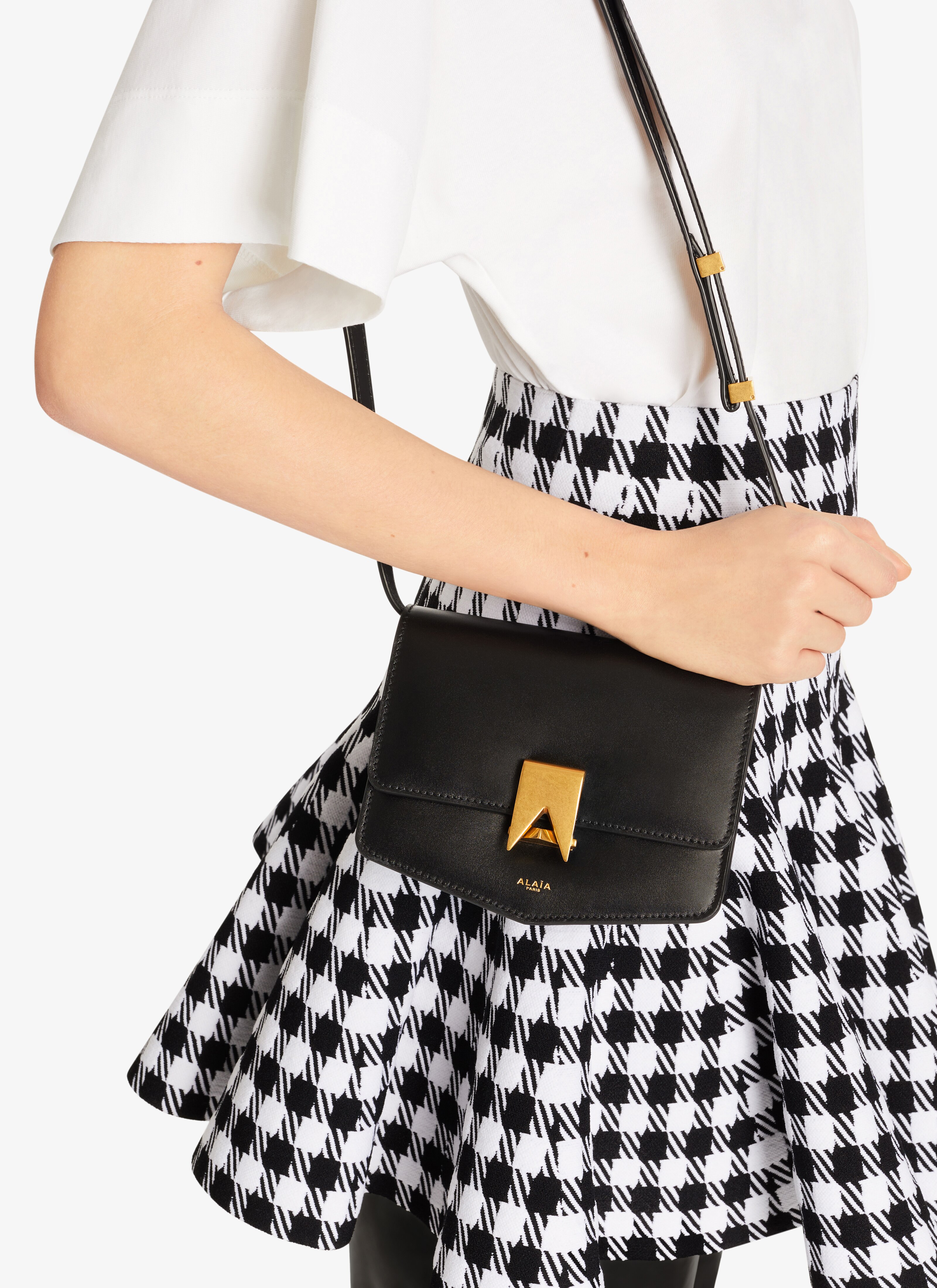 Le Papa small bag in box calfskin - maison-alaia.com
