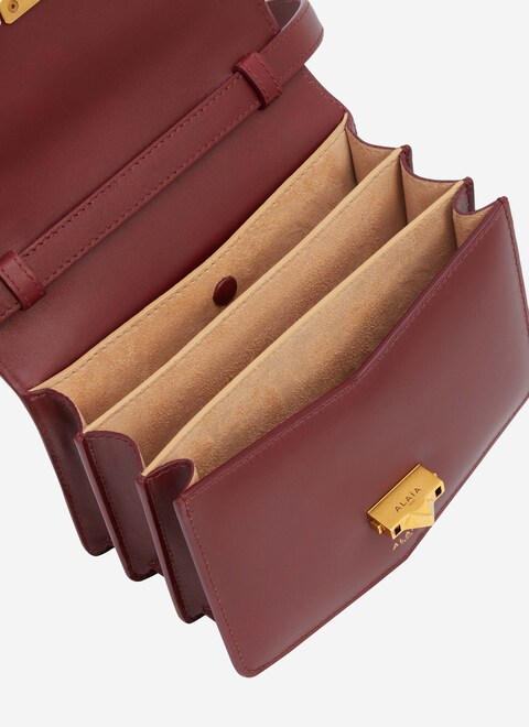 Le Papa small bag in calfskin - maison-alaia.com