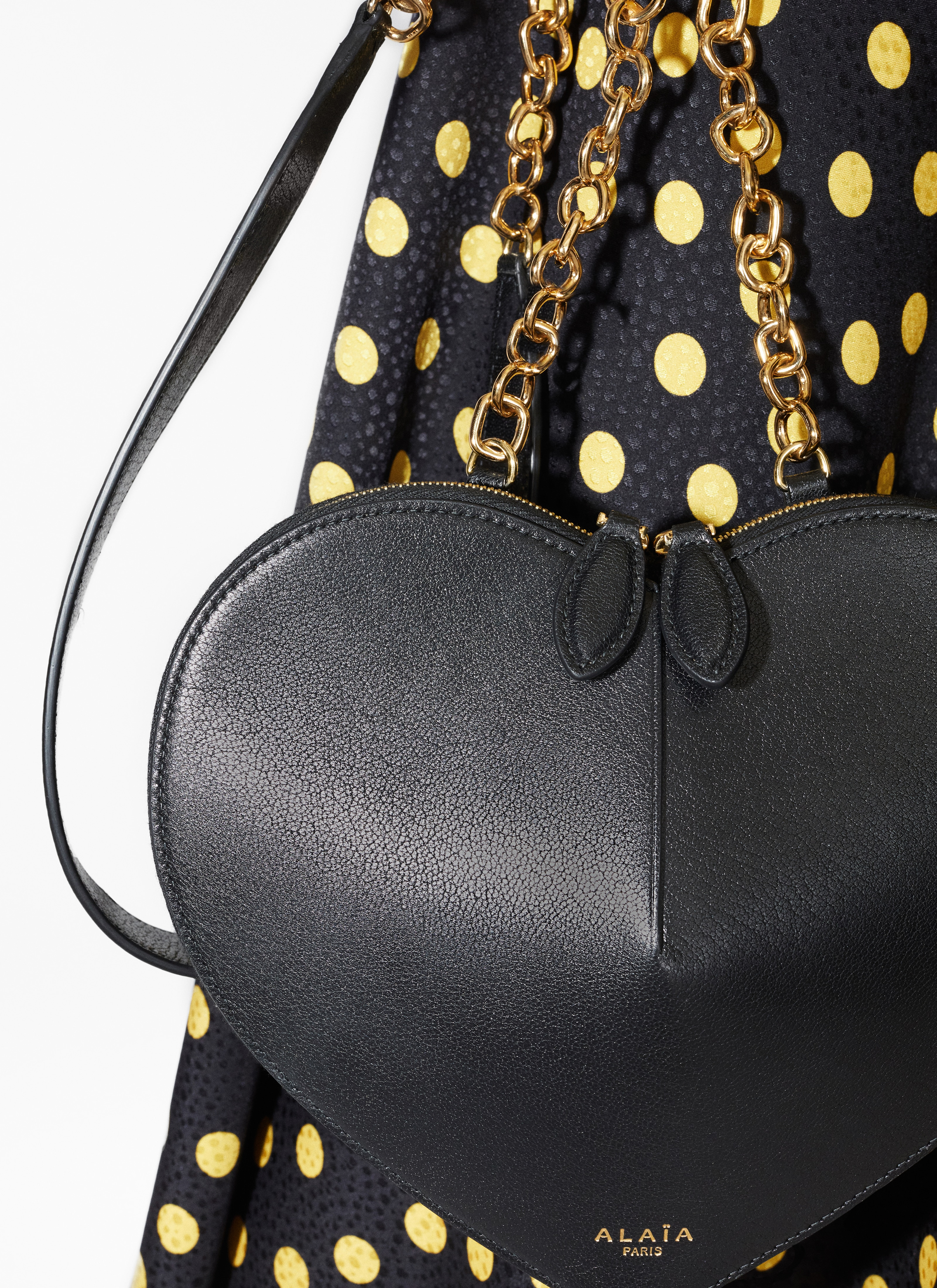 ALAÏA BLACK LE CŒUR WITH CHAIN BAG IN GOATSKIN