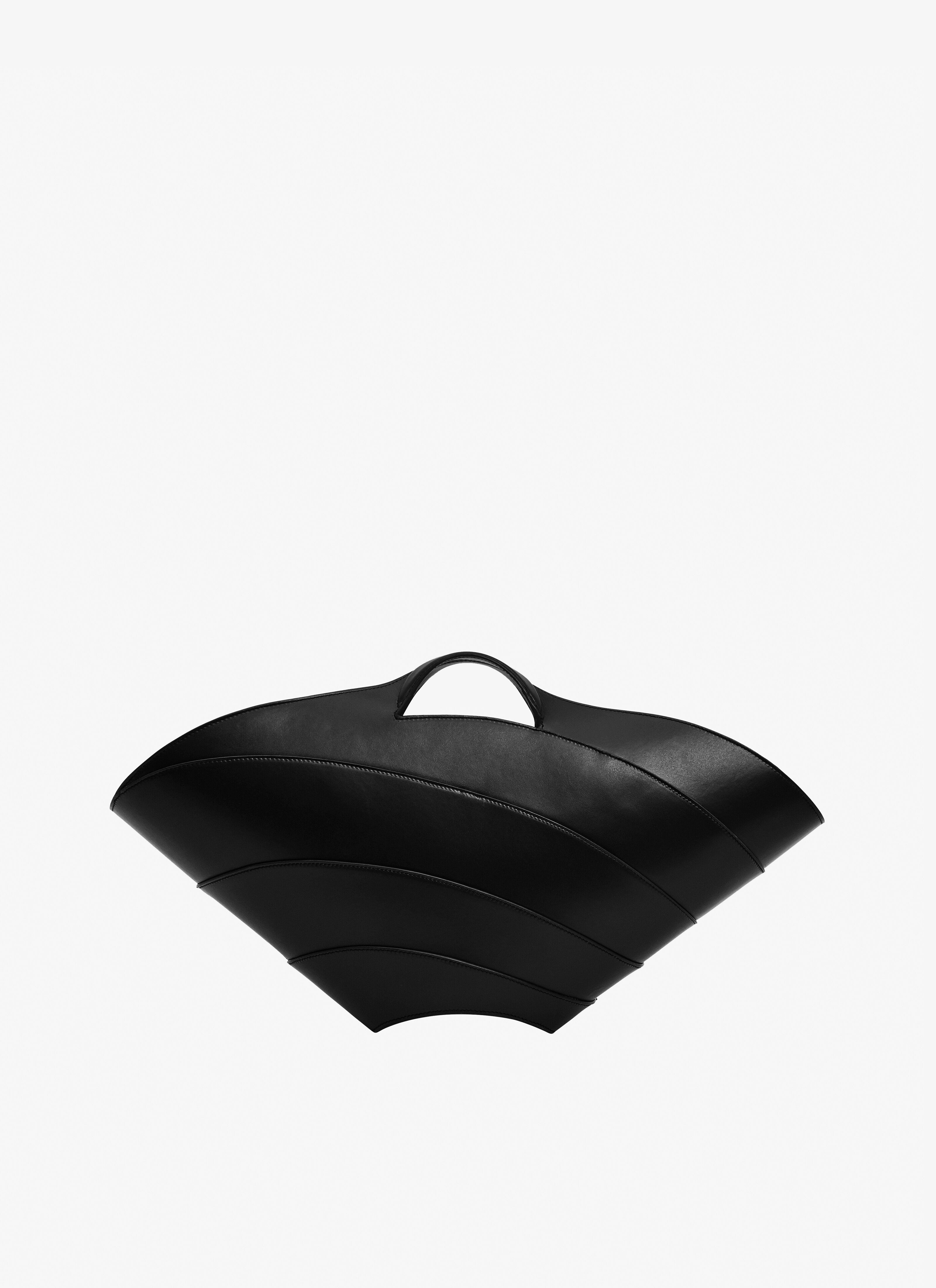 부드러운 광택 송아지 가죽 소재의 카이마 미디엄 백 - maison-alaia.com