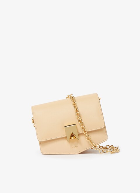 Le Papa with chain small bag in shiny goatskin - maison-alaia.com