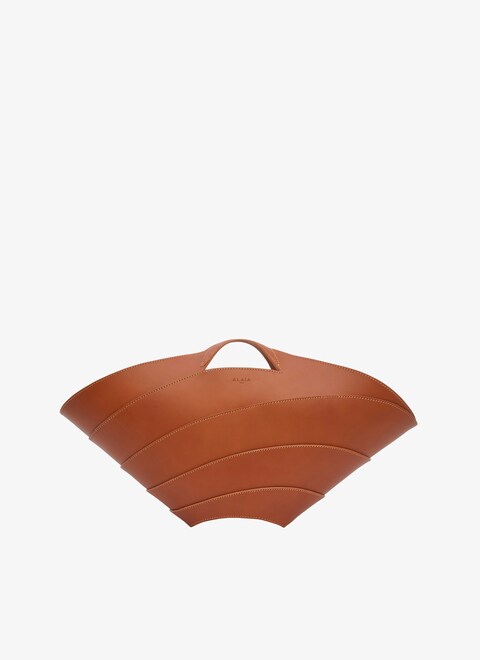 Khaima Medium bag in natural calfskin - maison-alaia.com