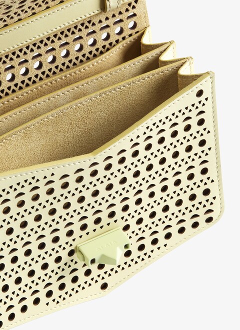 LE PAPA SMALL BAG IN BOX CALFSKIN - maison-alaia.com