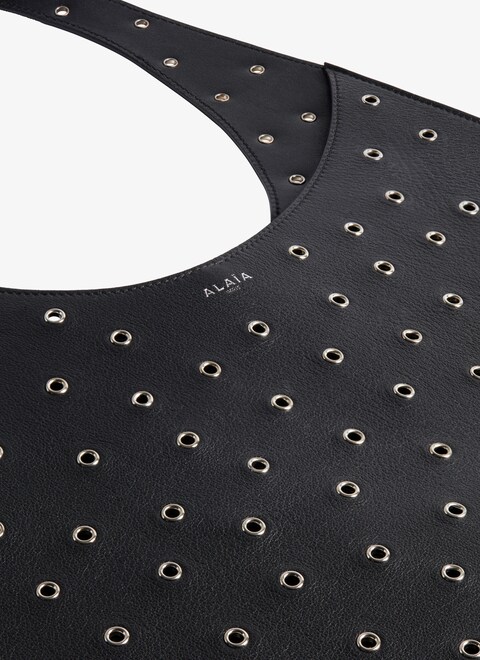 ONE PIECE MEDIUM BAG IN LEATHER - maison-alaia.com