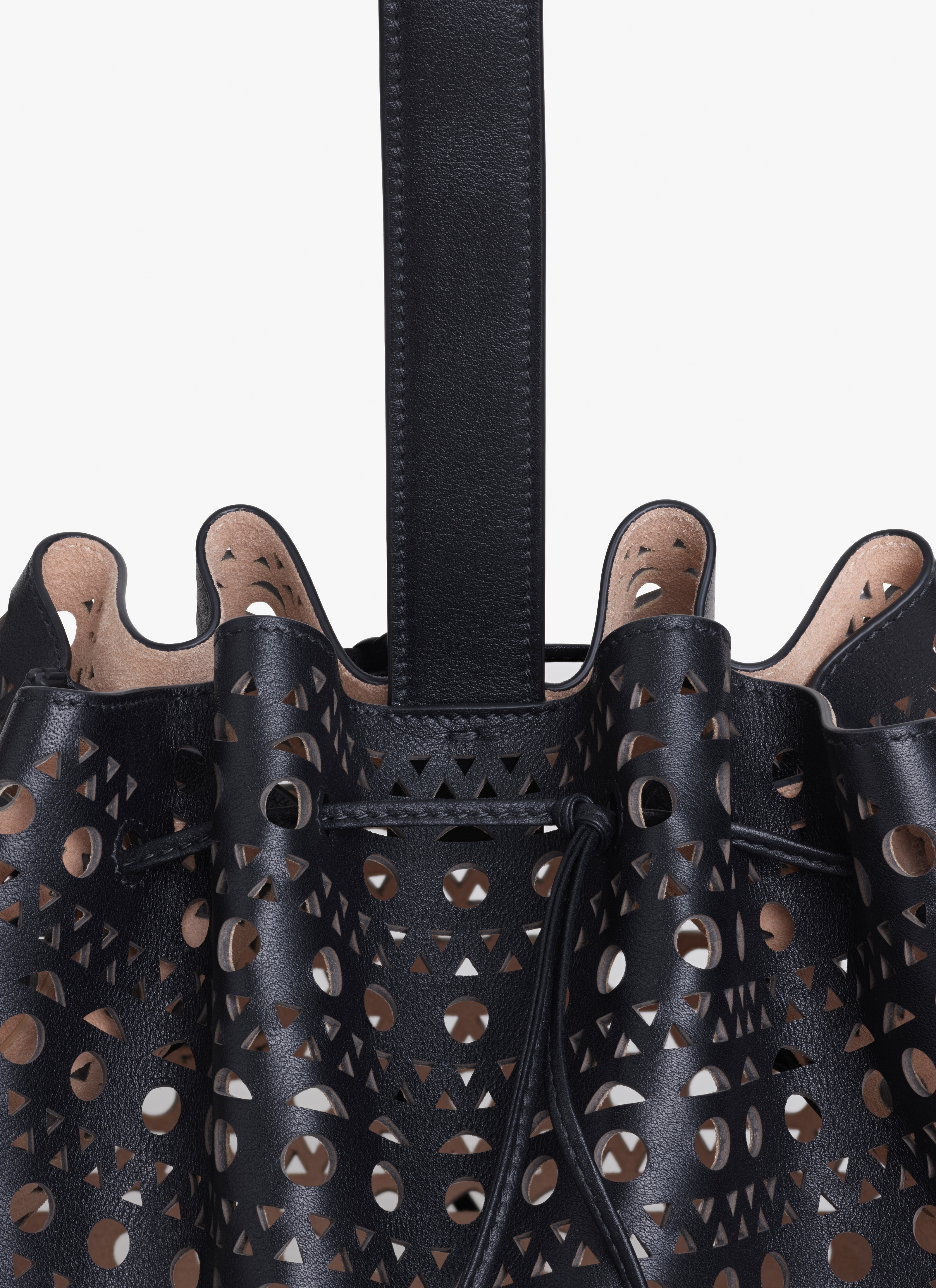 ALAÏA SCHWARZ TASCHE ROSE MARIE 28 AUS KALBSLEDER MIT NEUEM VIENNE-MUSTER