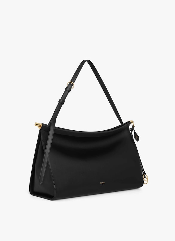 LE CLICK EAST WEST LARGE BAG IN LEATHER ALAÏA BLACK LE CLICK EAST WEST LARGE BAG IN LEATHER