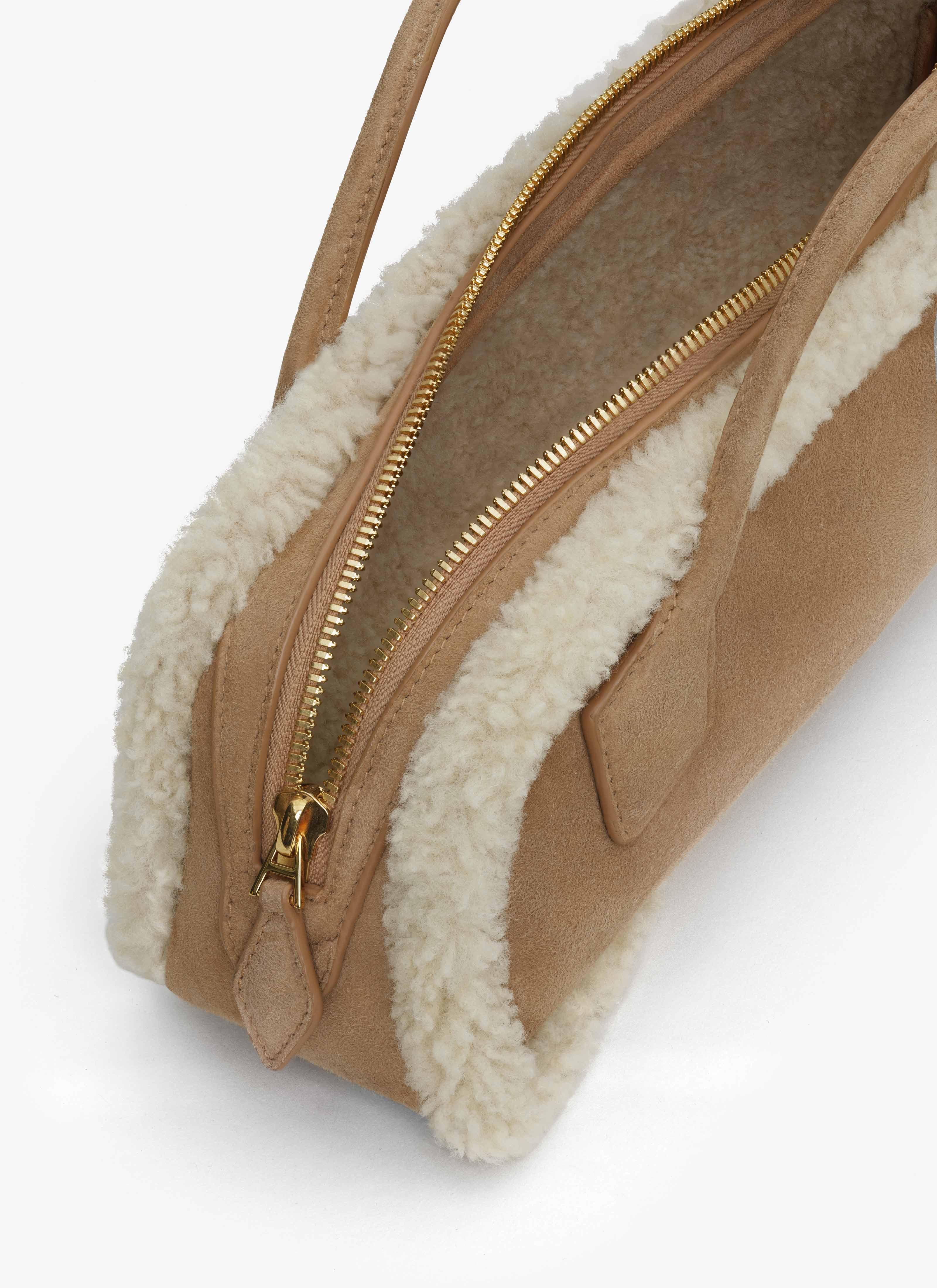 ALAÏA CAMEL LE TECKEL CLUTCH IN MERINO SHEARLING