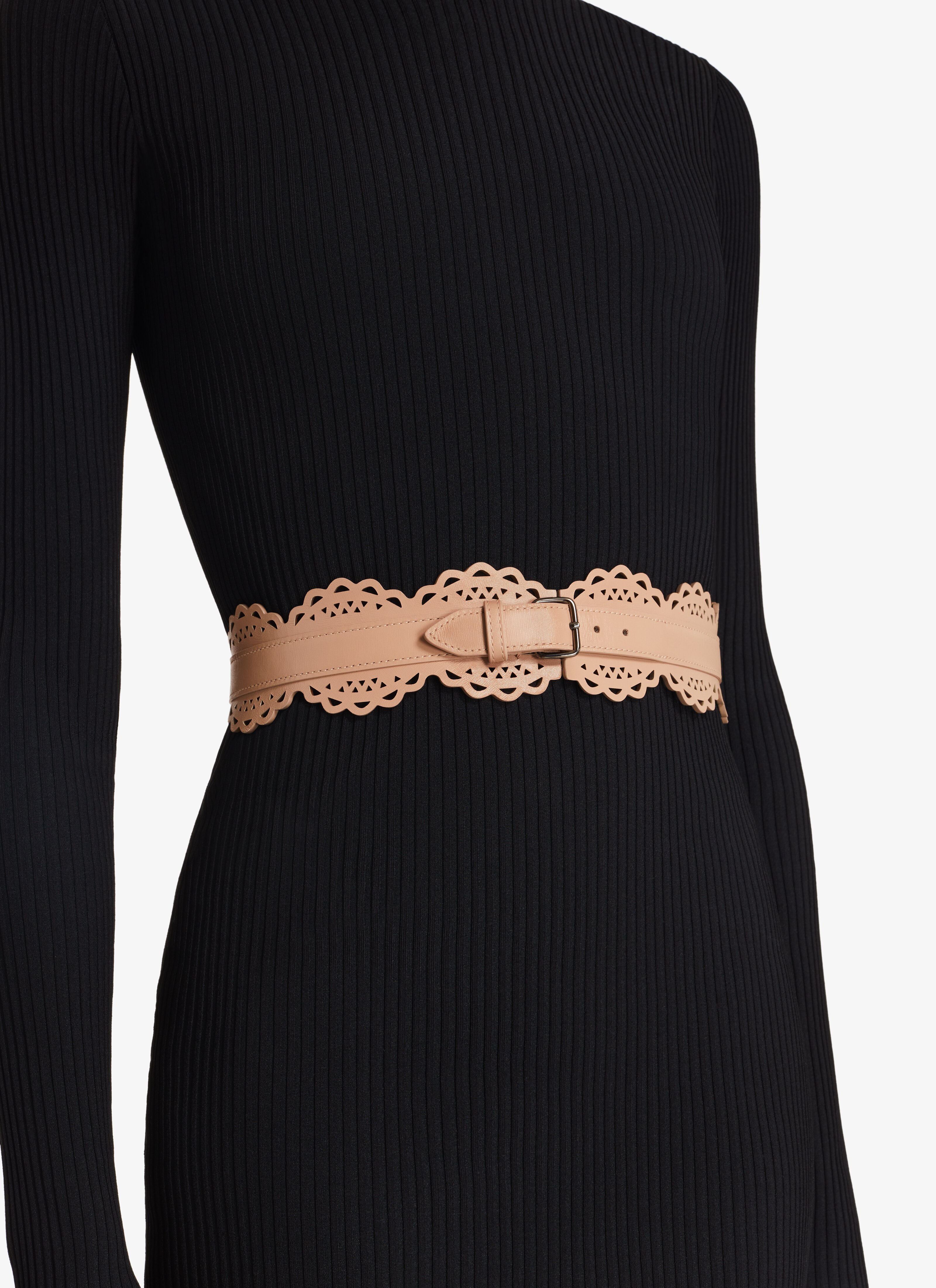 ALAÏA SANDY BUSTIER BELT IN VIENNE WAVE CALFSKIN