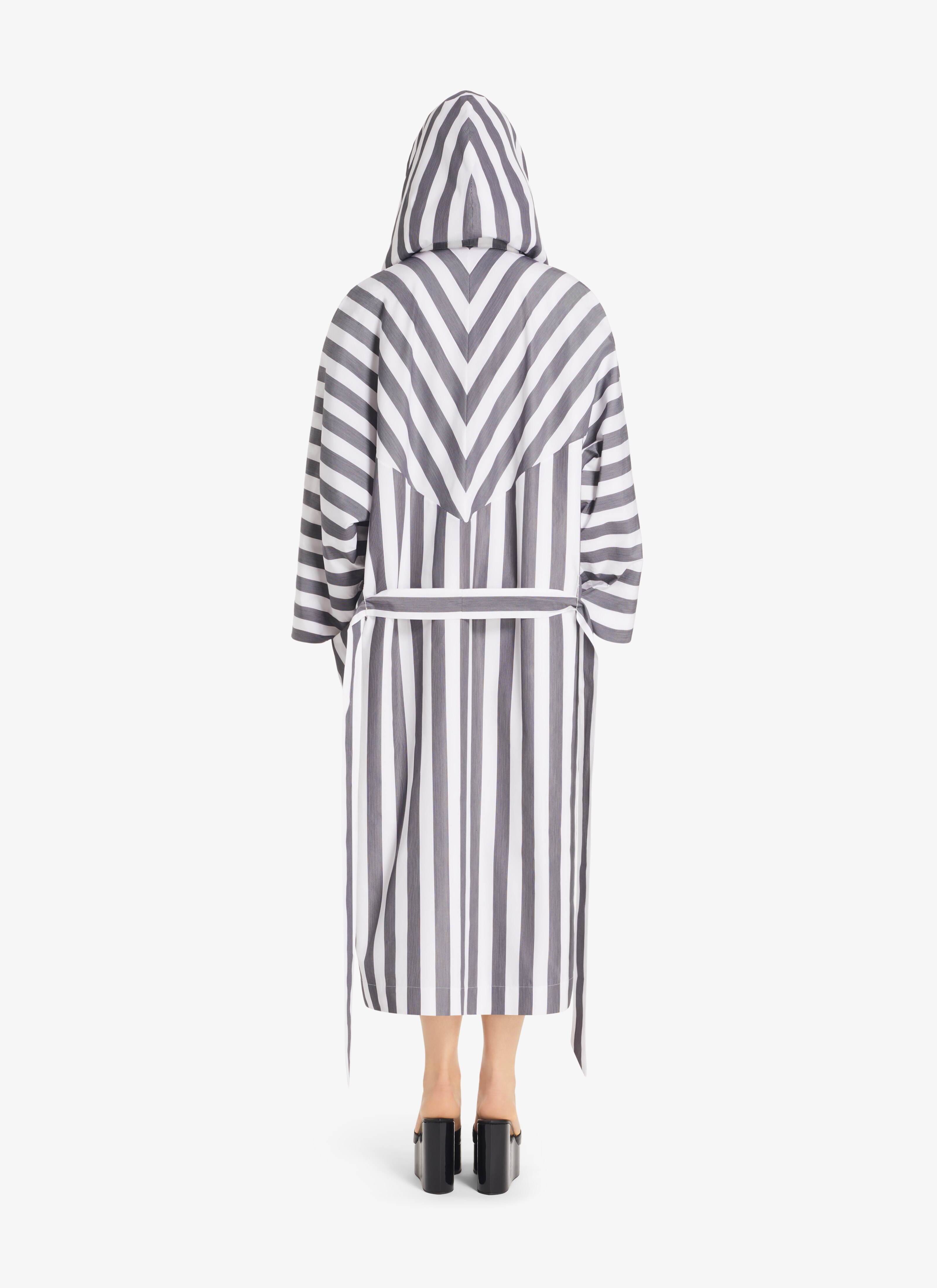 ALAÏA WHITE/BLACK STRIPED POPLIN BATHROBE