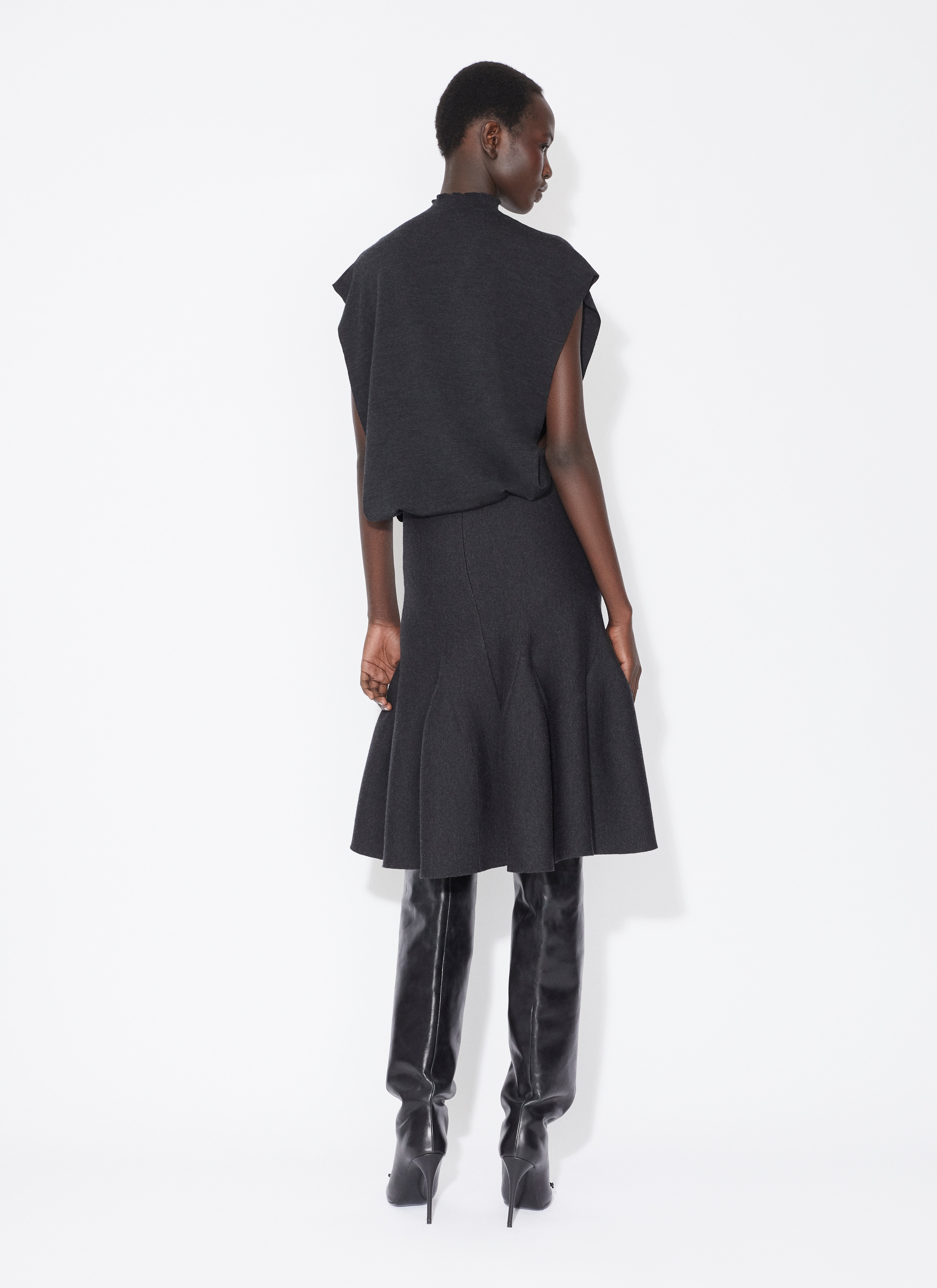 ALAÏA SCHWARZ QUADRATISCHER STRICKBODY