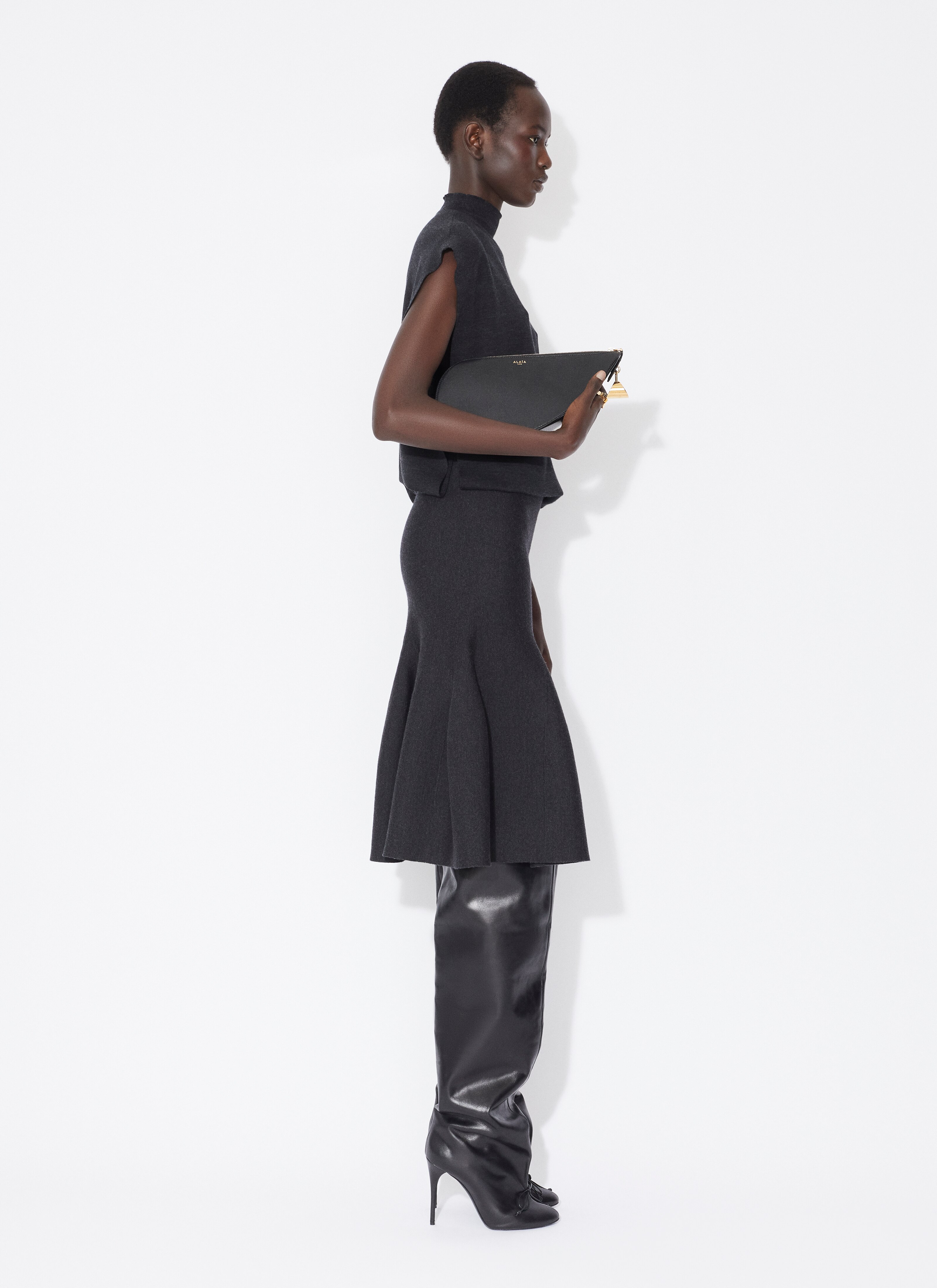 ALAÏA SCHWARZ QUADRATISCHER STRICKBODY