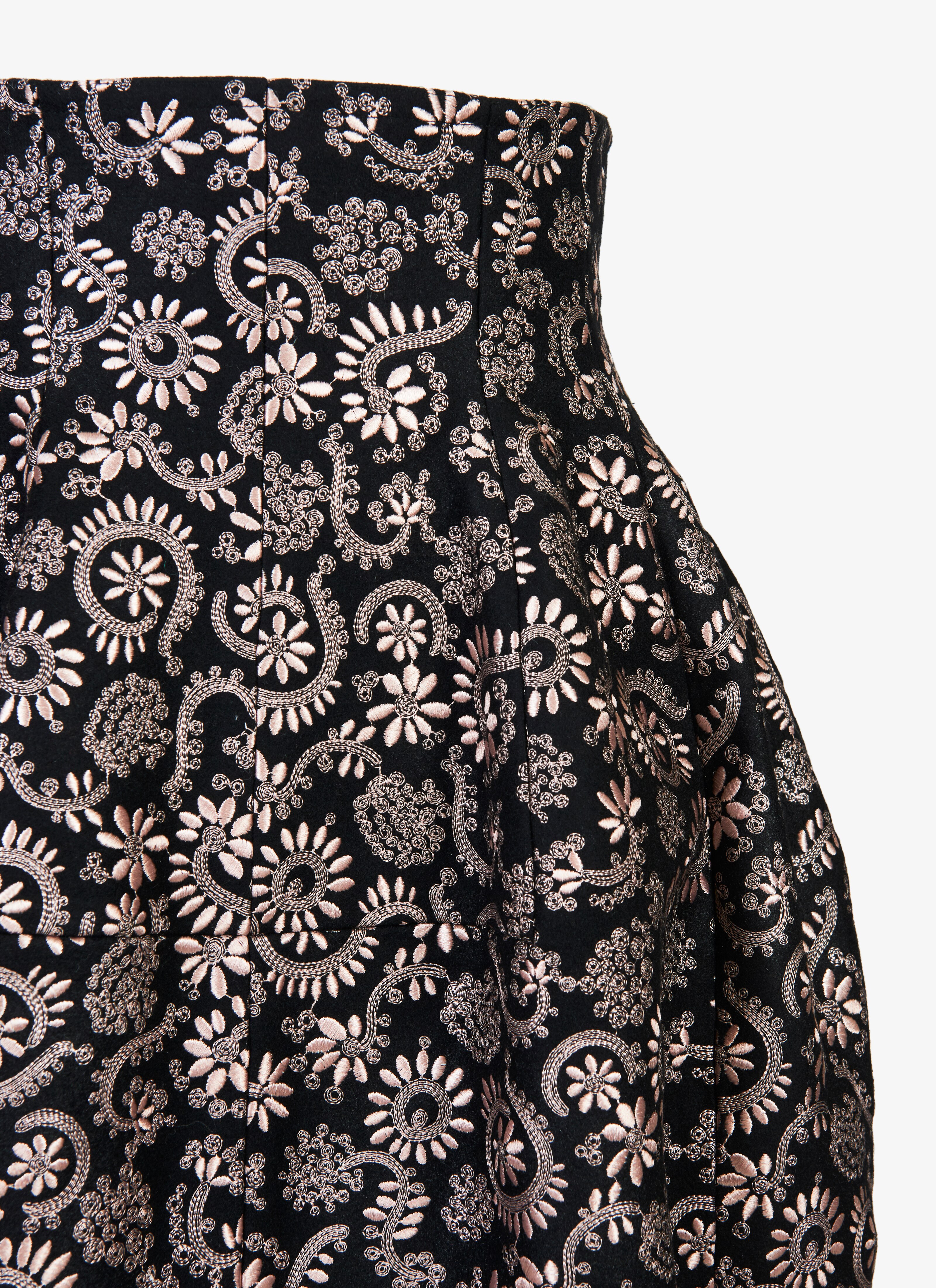 Long Embroidered Skirt Long Embroidered Skirt - maison-alaia.com