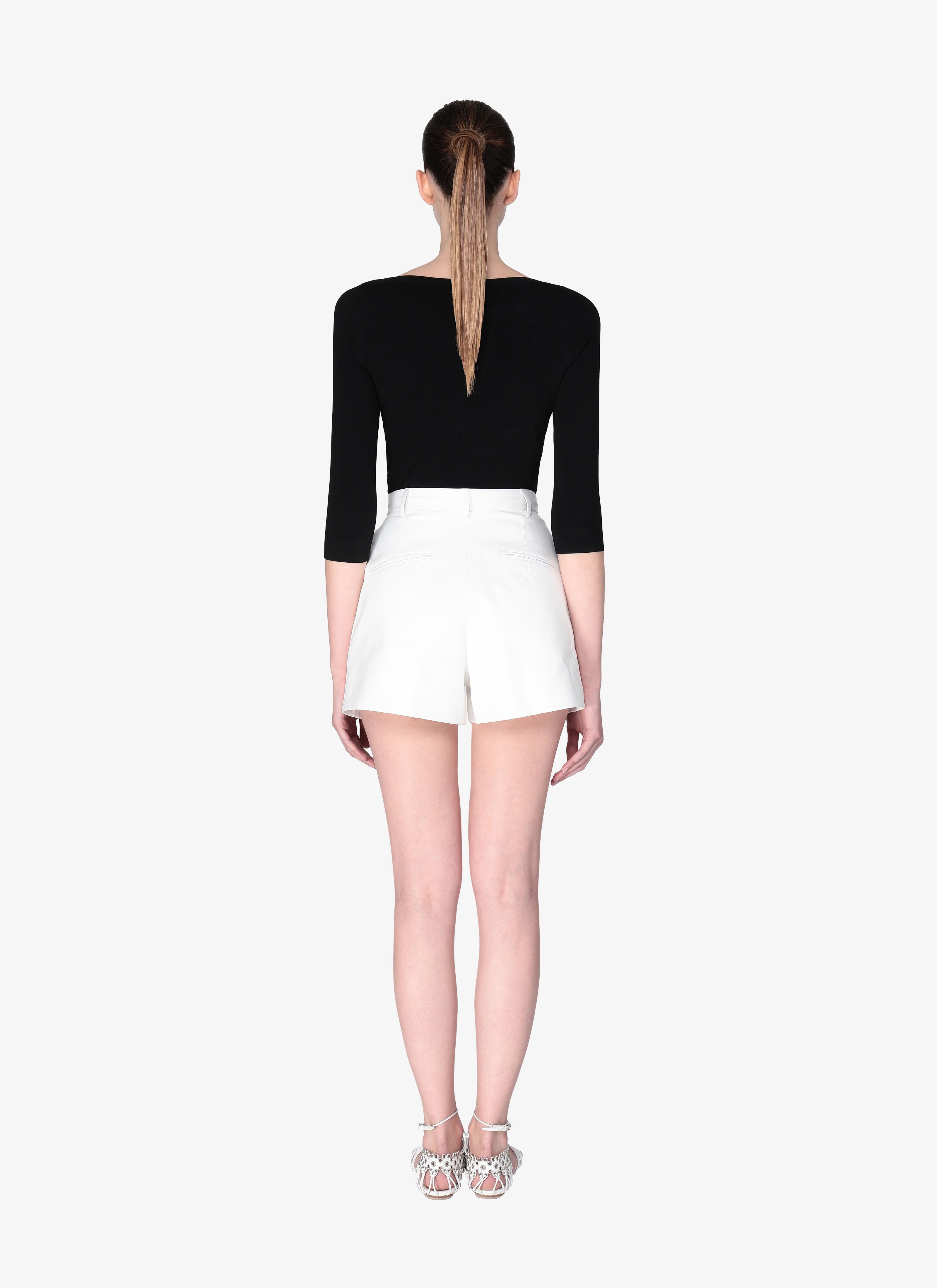 ALAÏA WHITE LEATHER STRUCTURED SHORT