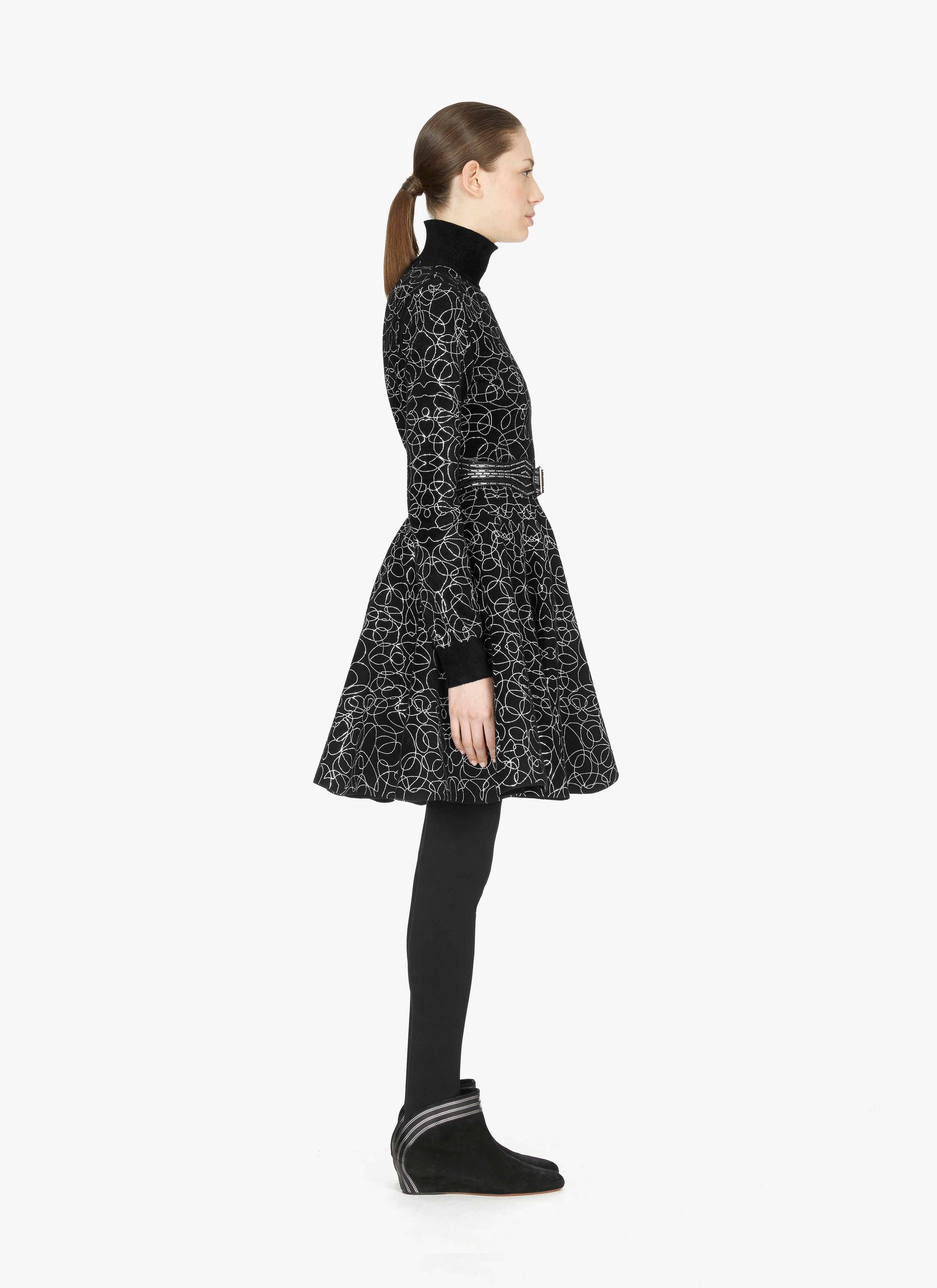 ALAÏA ブラック/シルバー TOPS