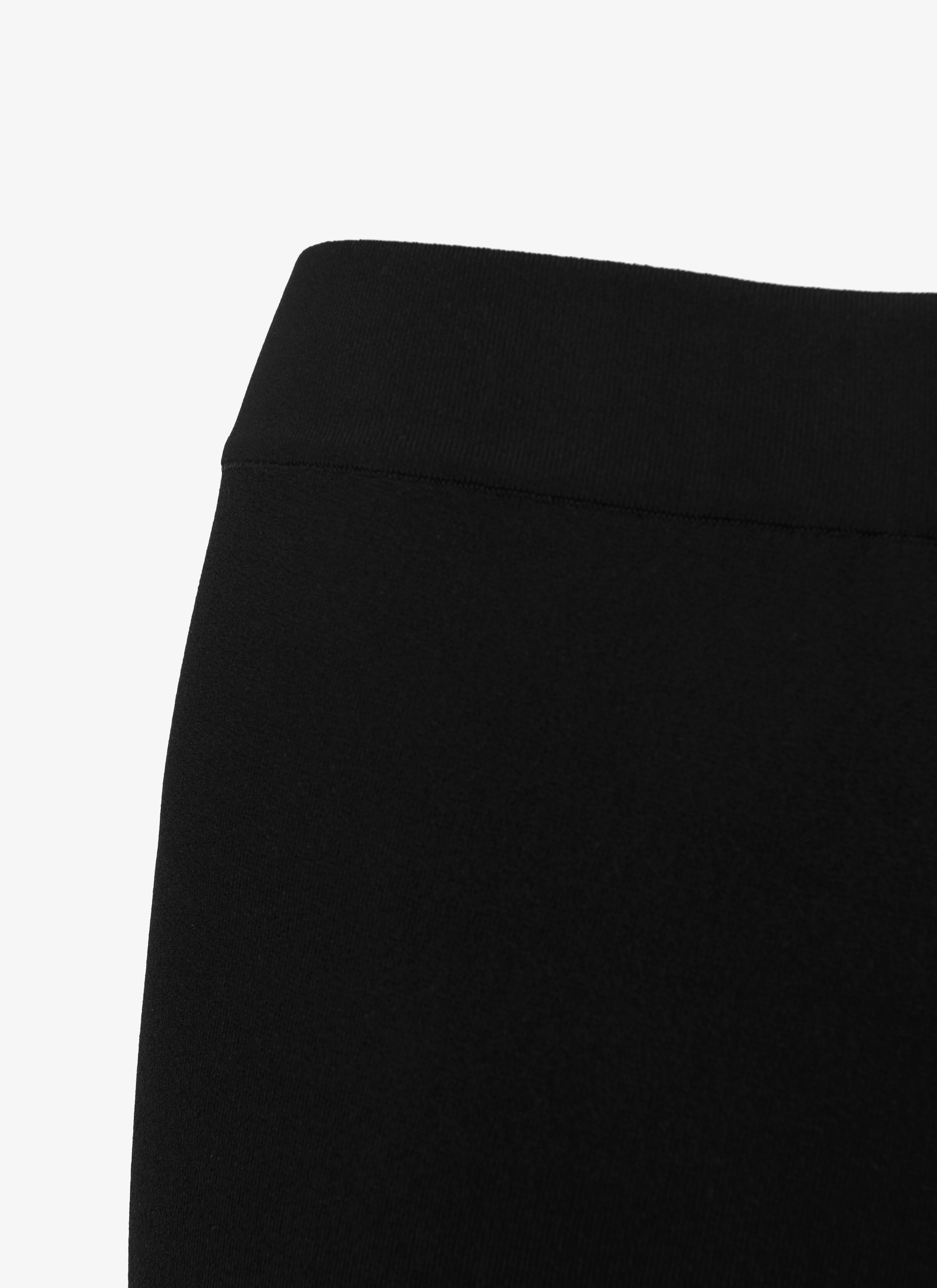 ALAÏA BLACK RIBBED STRETCH-KNIT SHORT 