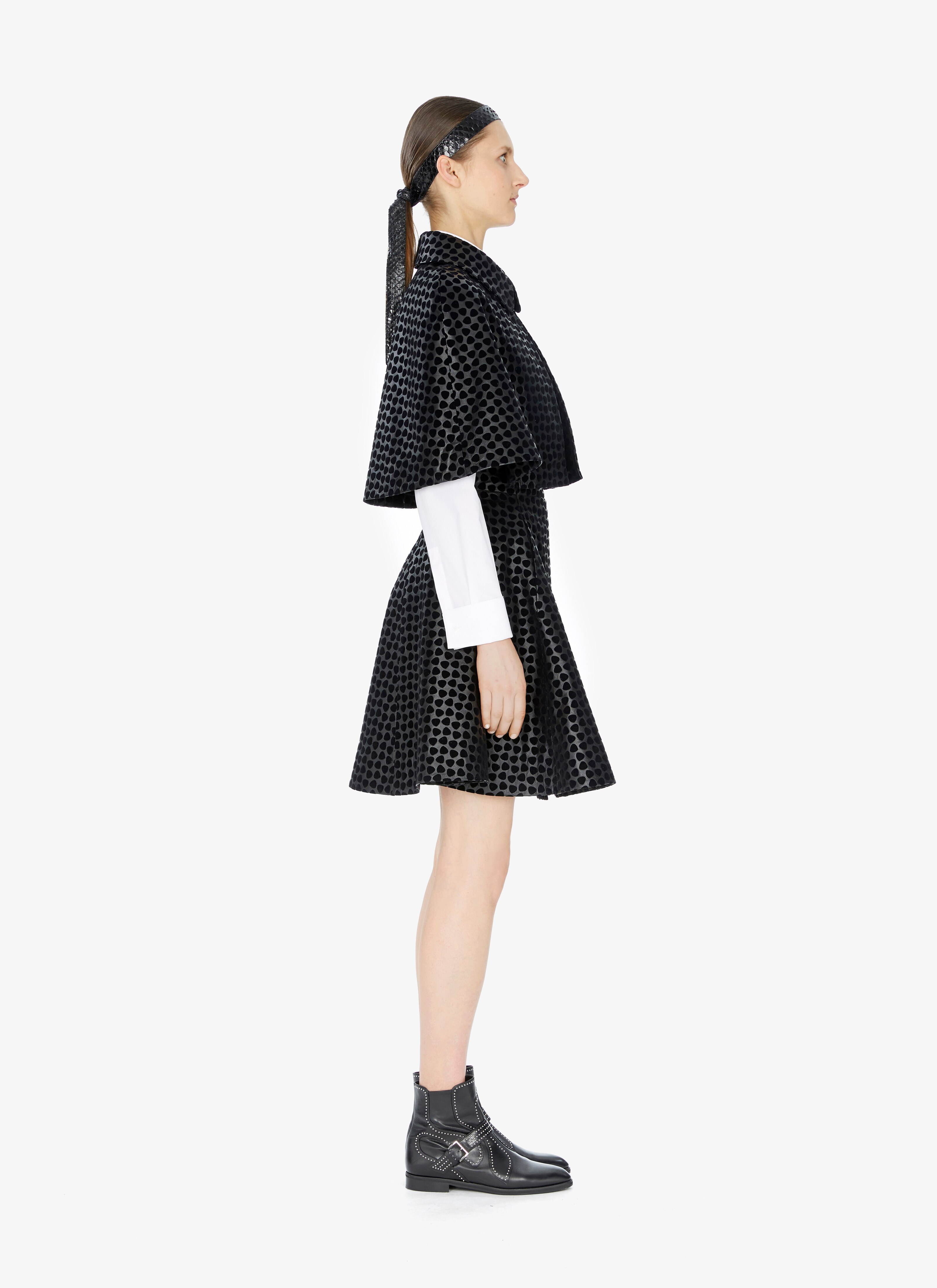 Cropped Lambskin Cape Cropped Lambskin Cape - maison-alaia.com