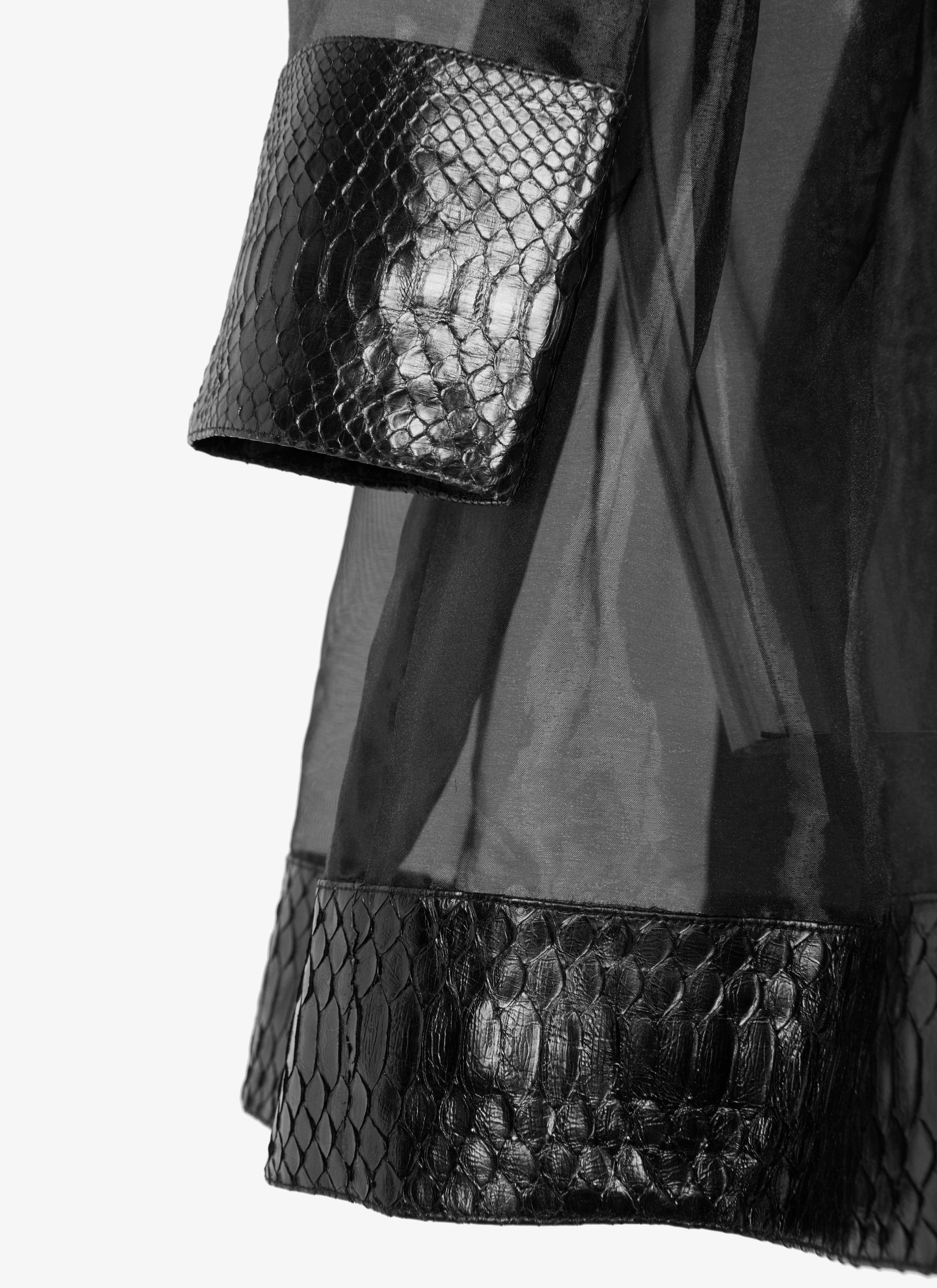 Alaïa Edition 1990 Abito Effetto Portafoglio In Organza E Pelle Di Pitone
Alaïa Edition 1990 Abito Effetto Portafoglio In Organza E Pelle Di Pitone
- maison-alaia.com