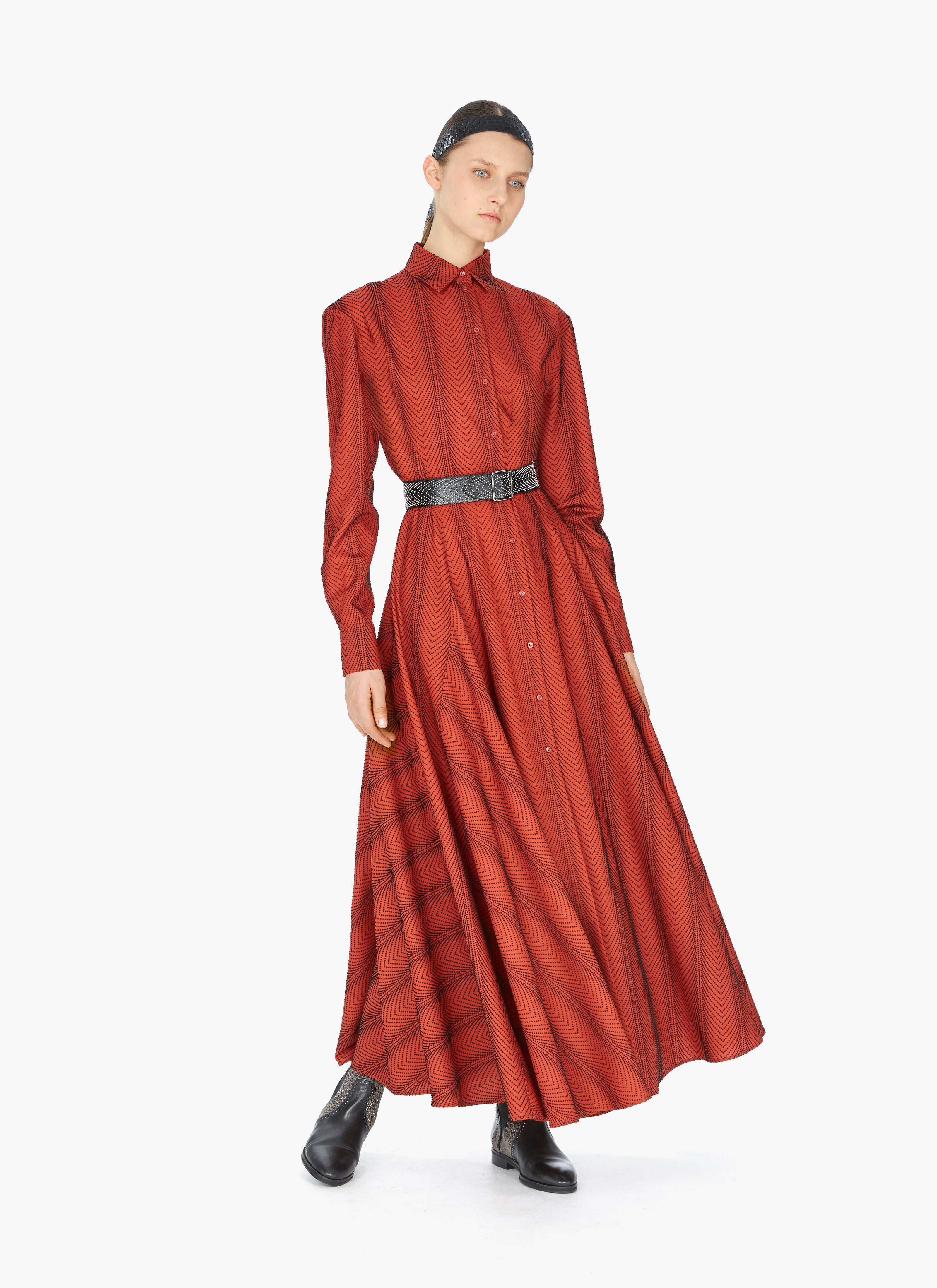 Tailored Wool Shirt Dress
Tailored Wool Shirt Dress
- maison-alaia.com