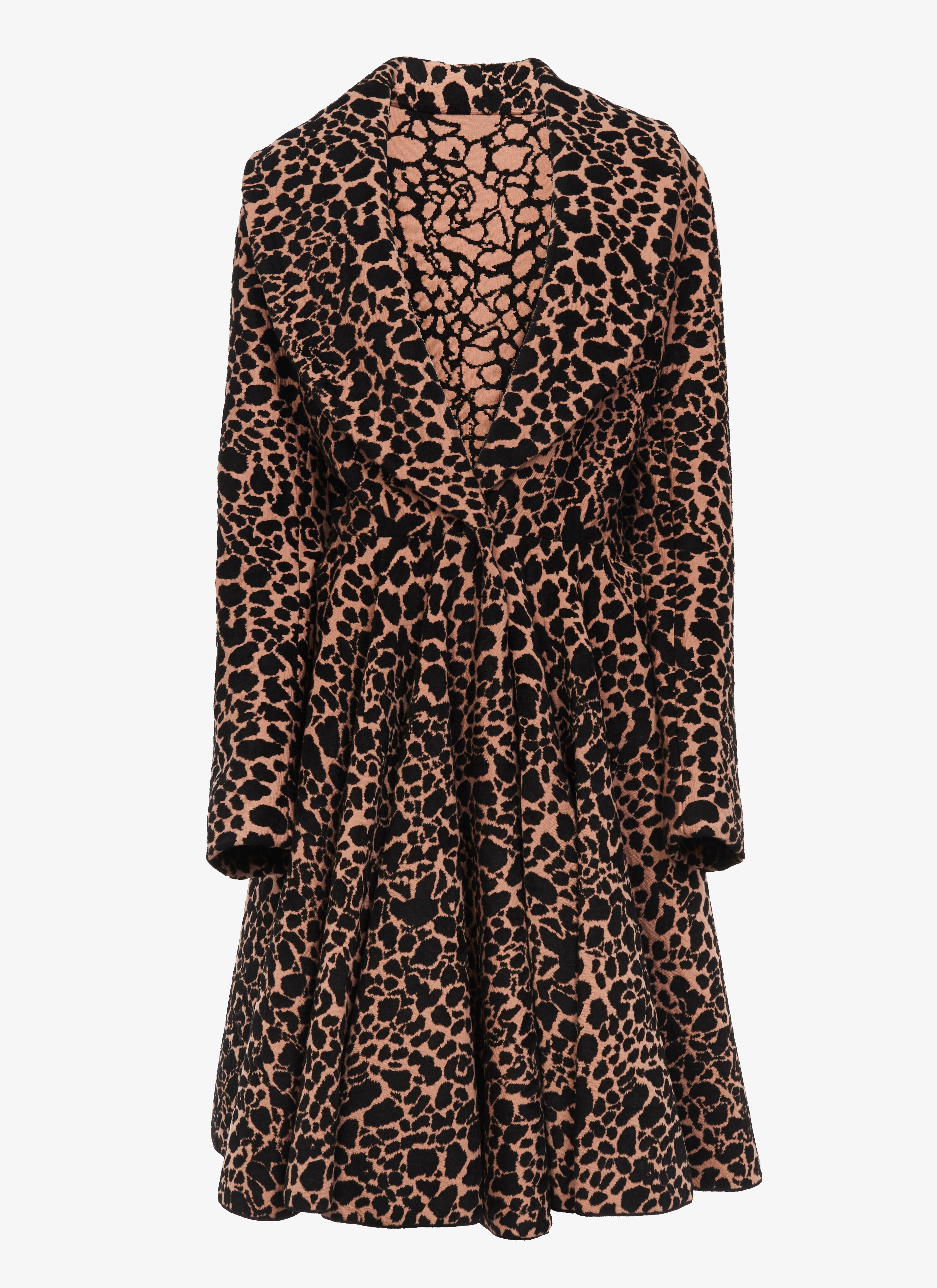 ALAÏA BLACK/NUDE PANTHER VELVET JACQUARD FITTED COAT