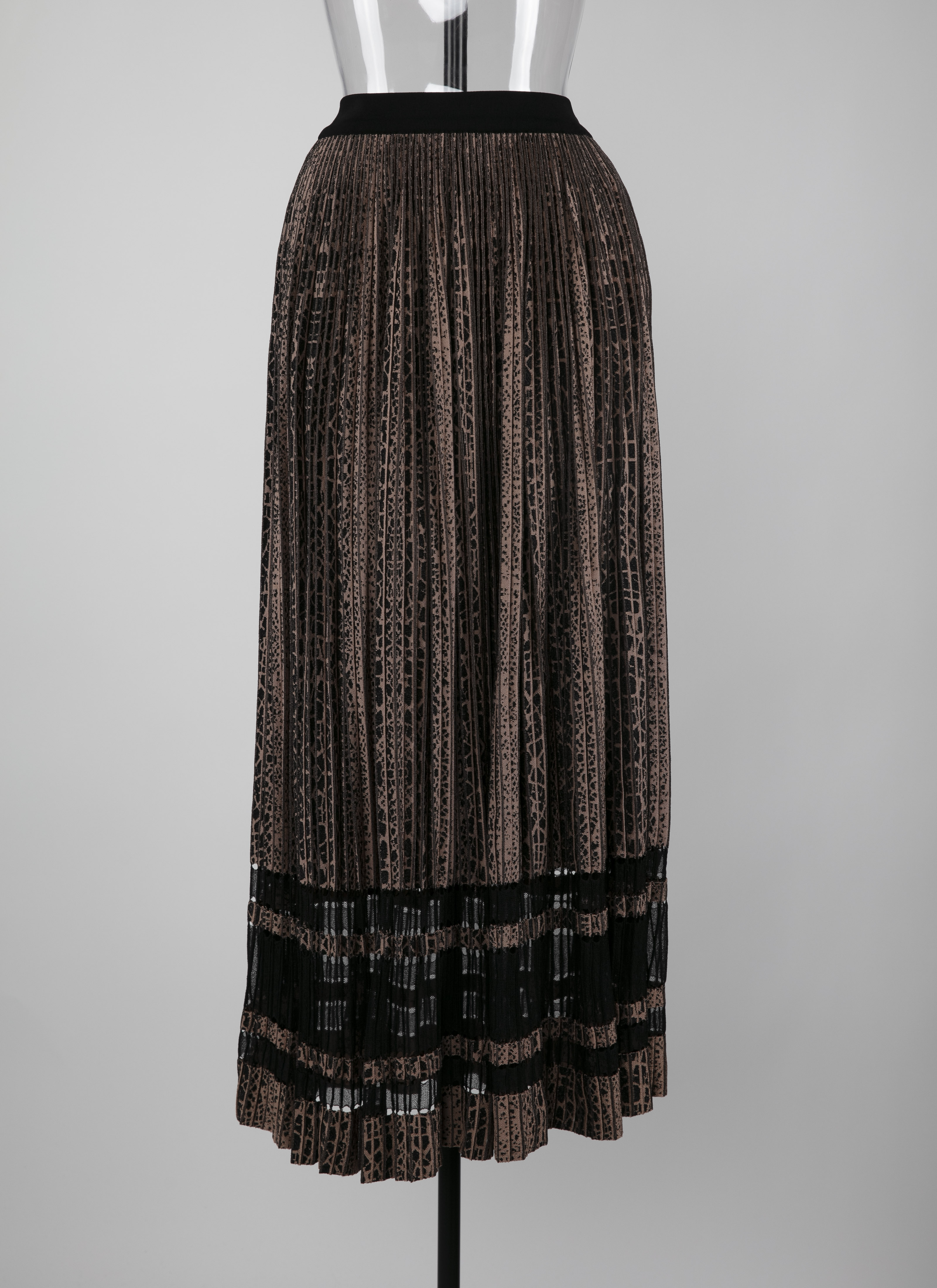 ALAÏA BLUSH/BLACK DRESSES