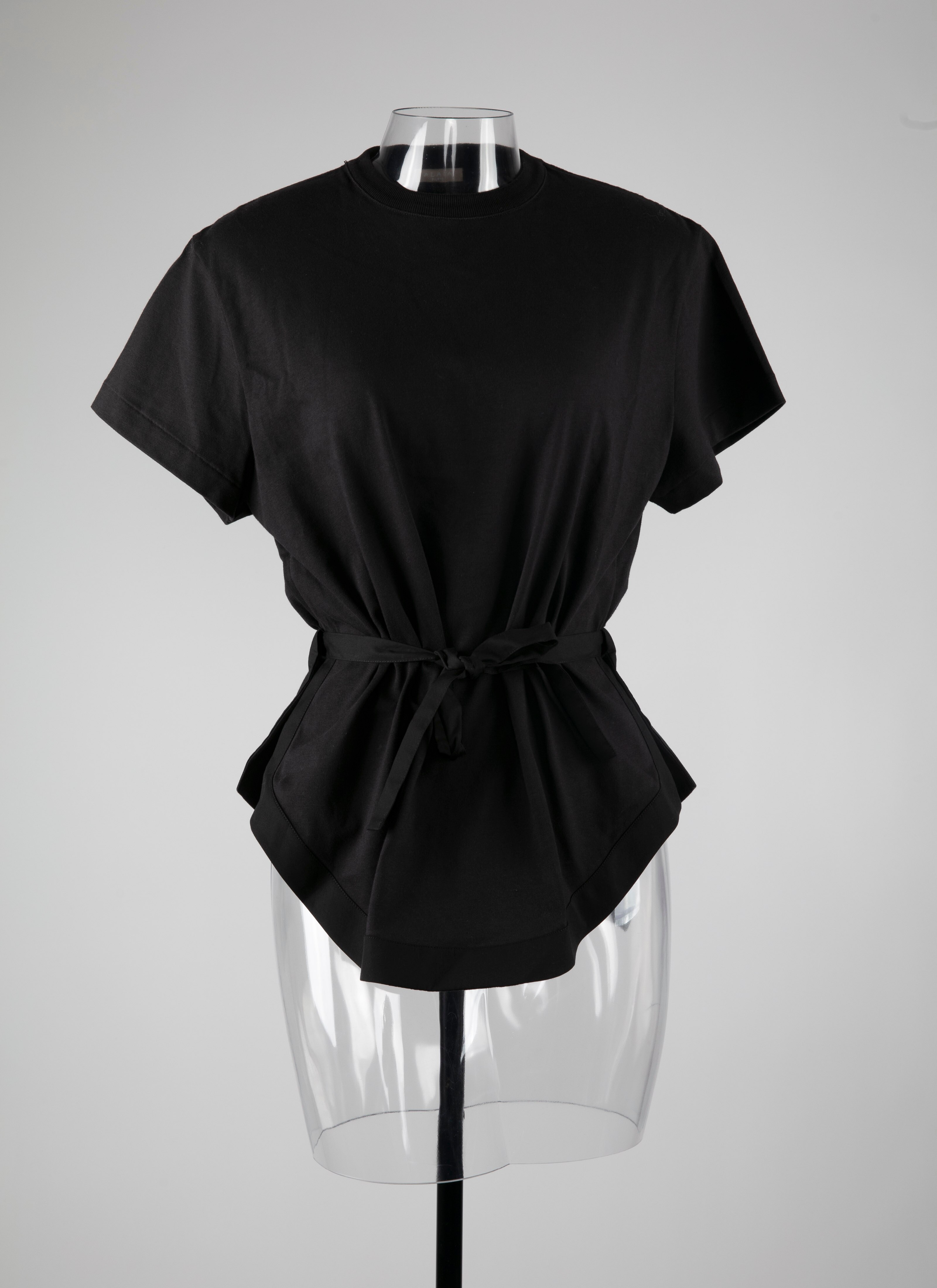 ALAÏA BLACK TOPS