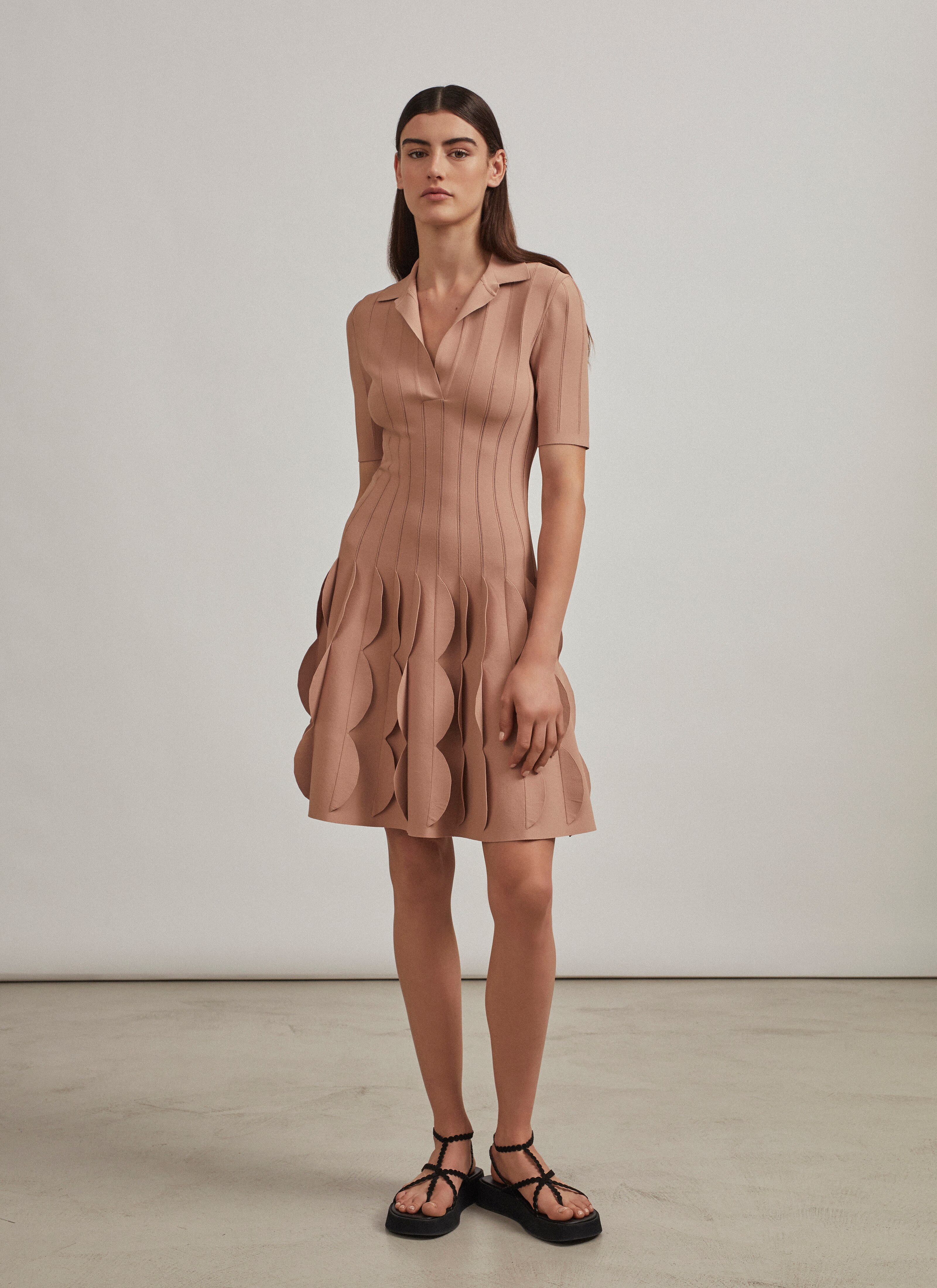 ALAÏA ROBES CHAIR