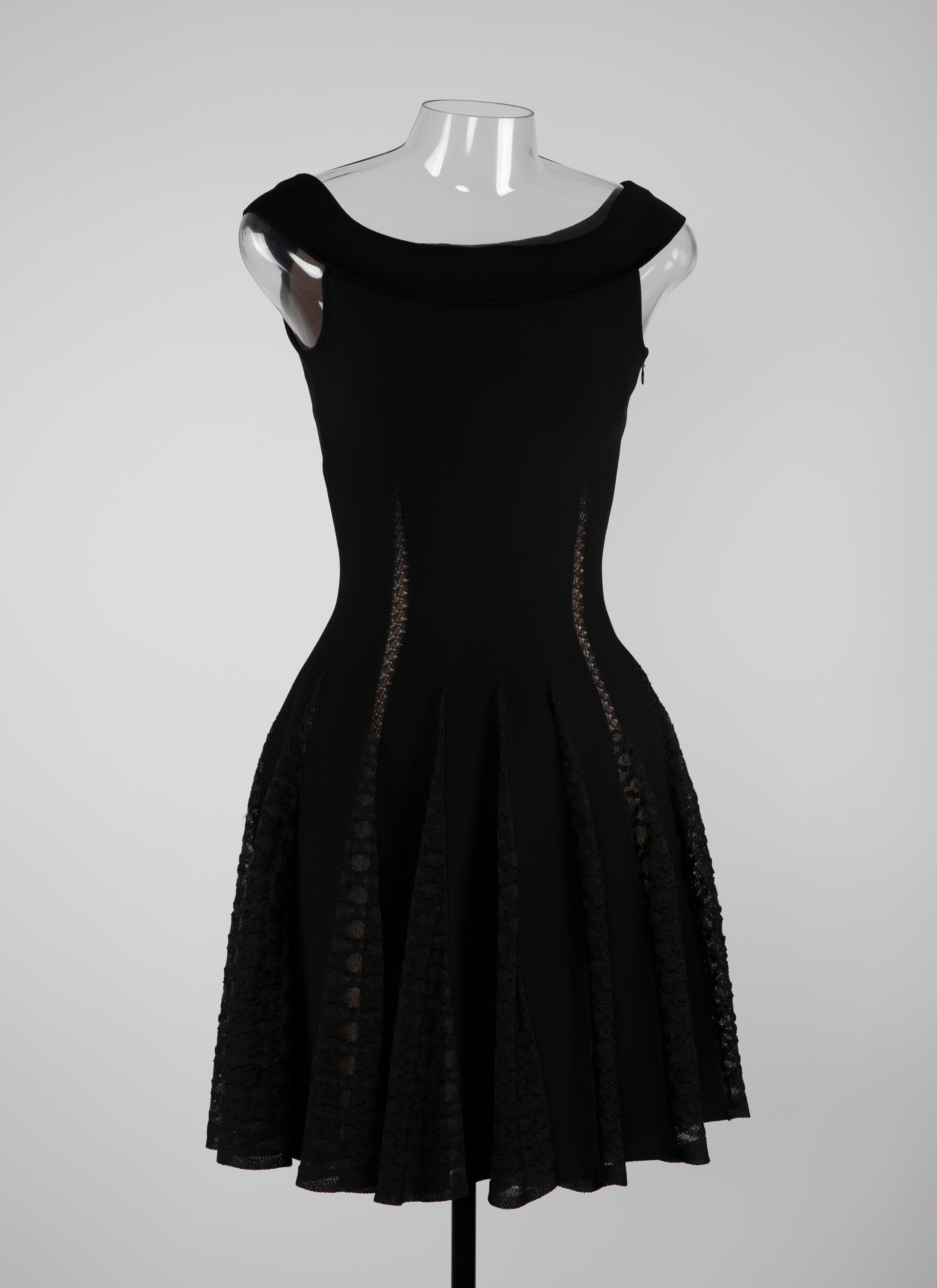 ALAÏA BLACK DRESSES