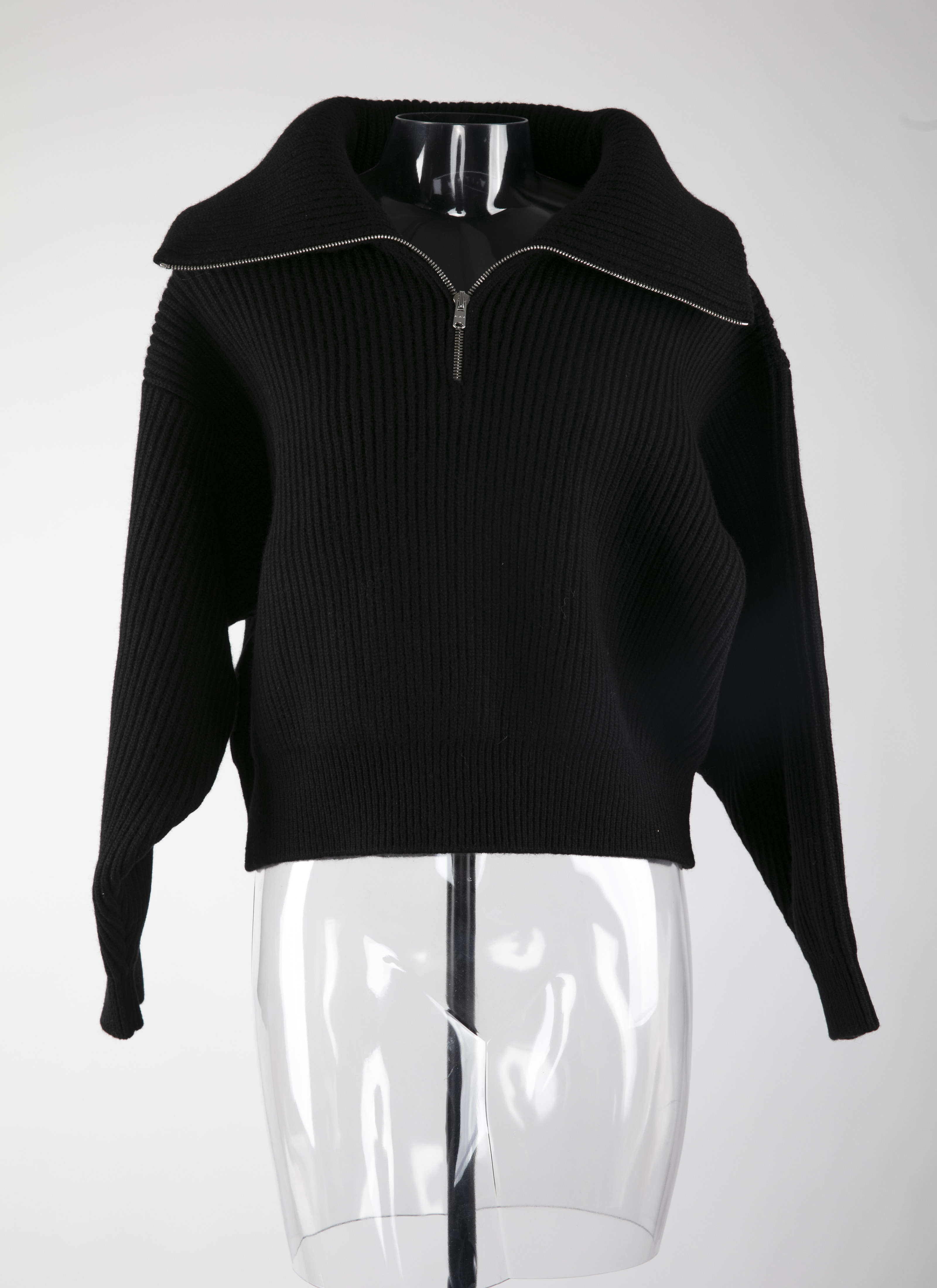 ALAÏA BLACK TOPS