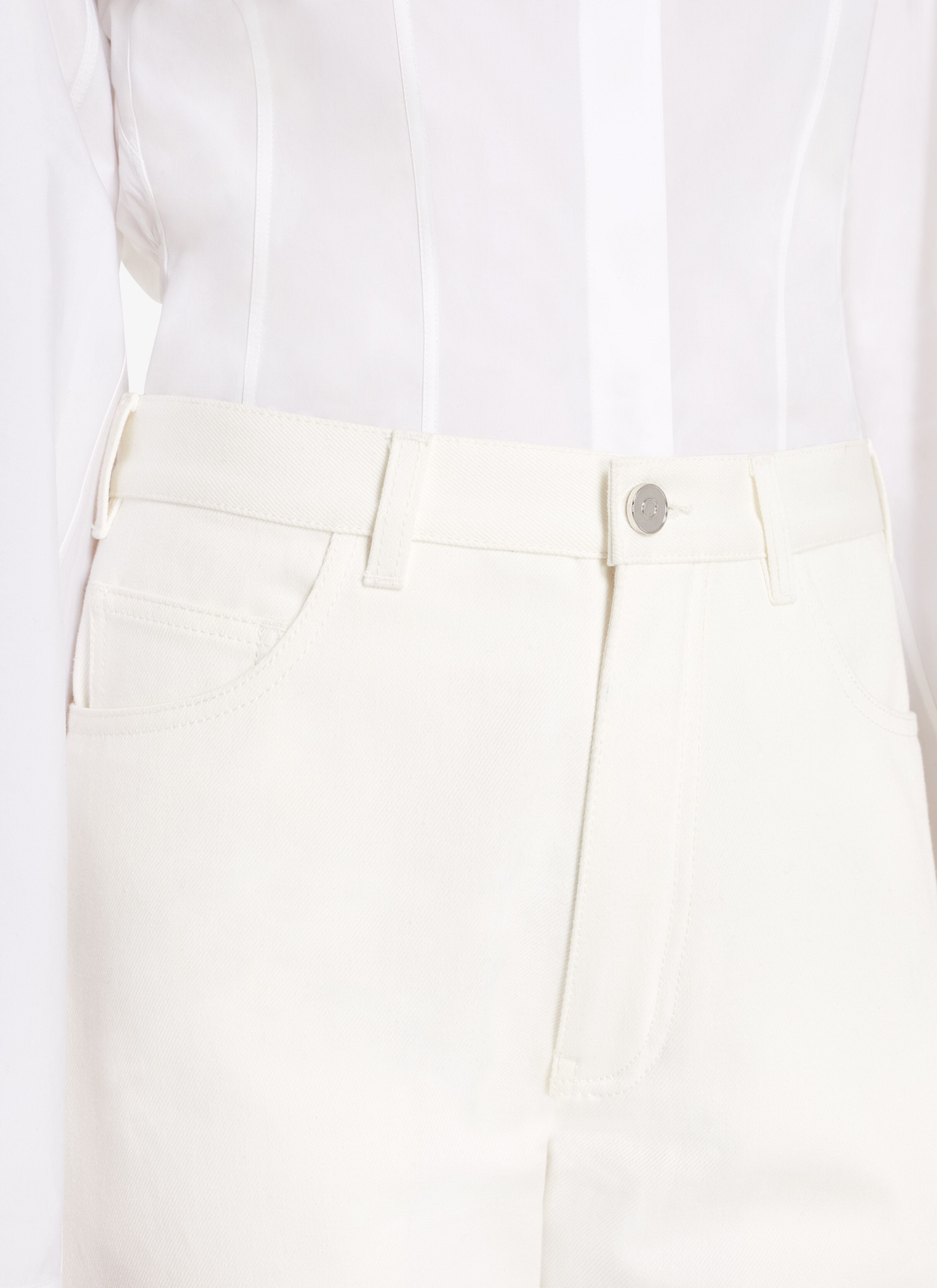 ALAÏA WHITE LOVER LOW-WAIST JEANS IN WHITE DENIM