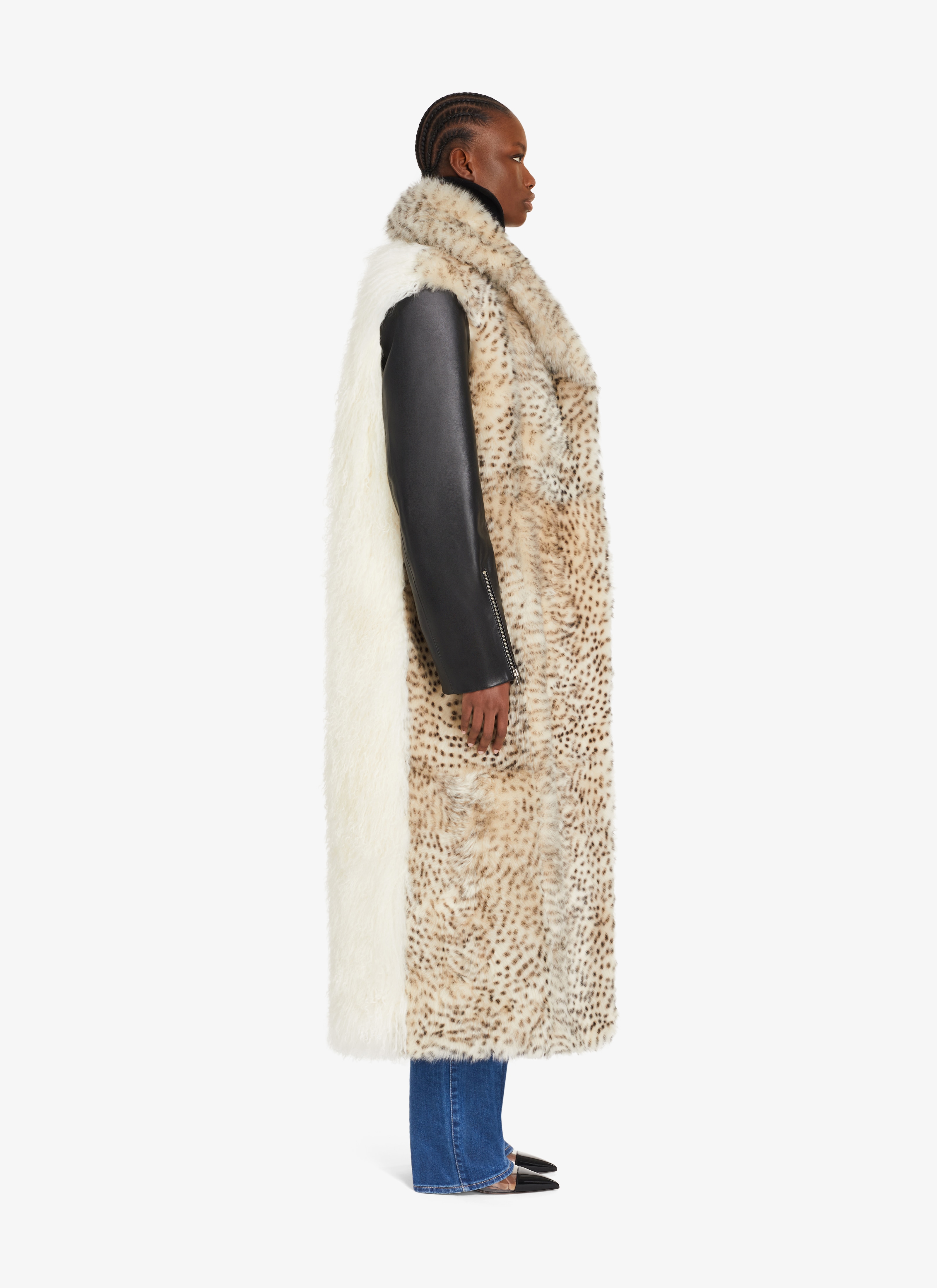 ALAÏA  MAXI COAT IN LAMBSKIN AND FUR
