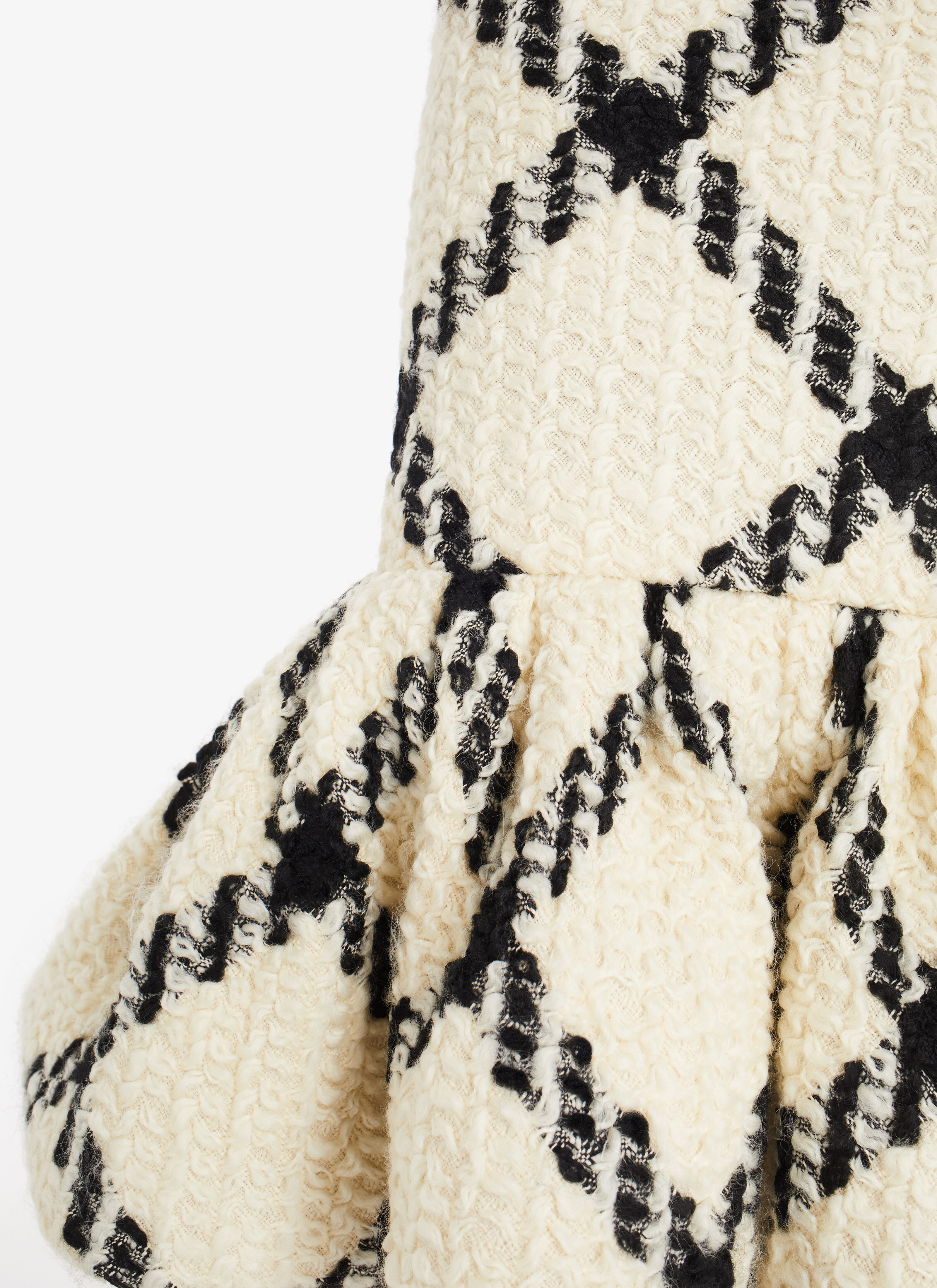 ALAÏA WHITE/BLACK FIT AND FLARE WOOL SKIRT