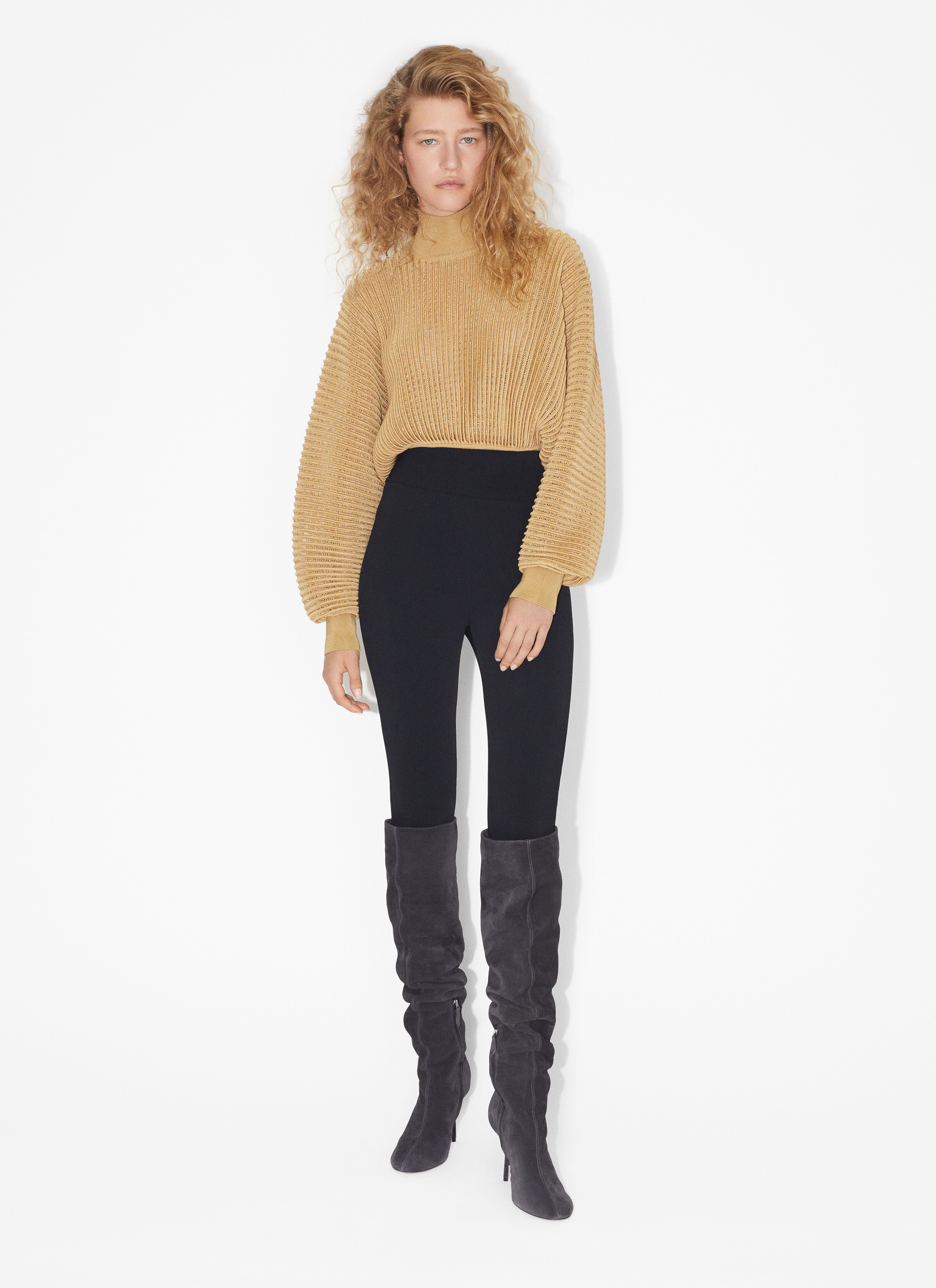 ALAÏA GOLD RIBBED LUREX JUMPER 