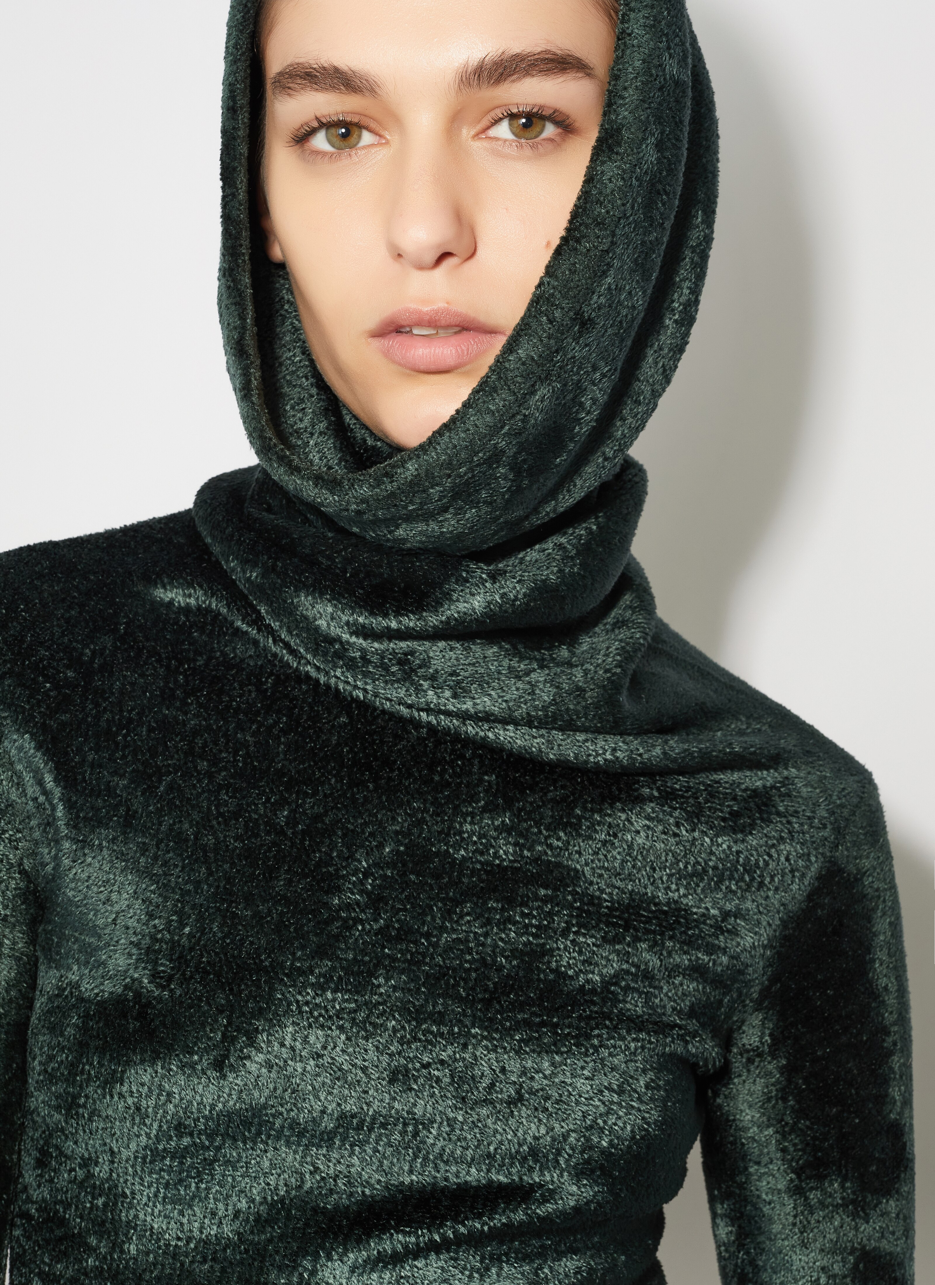 ALAÏA GREEN SHINY VELVET HOOD TOP