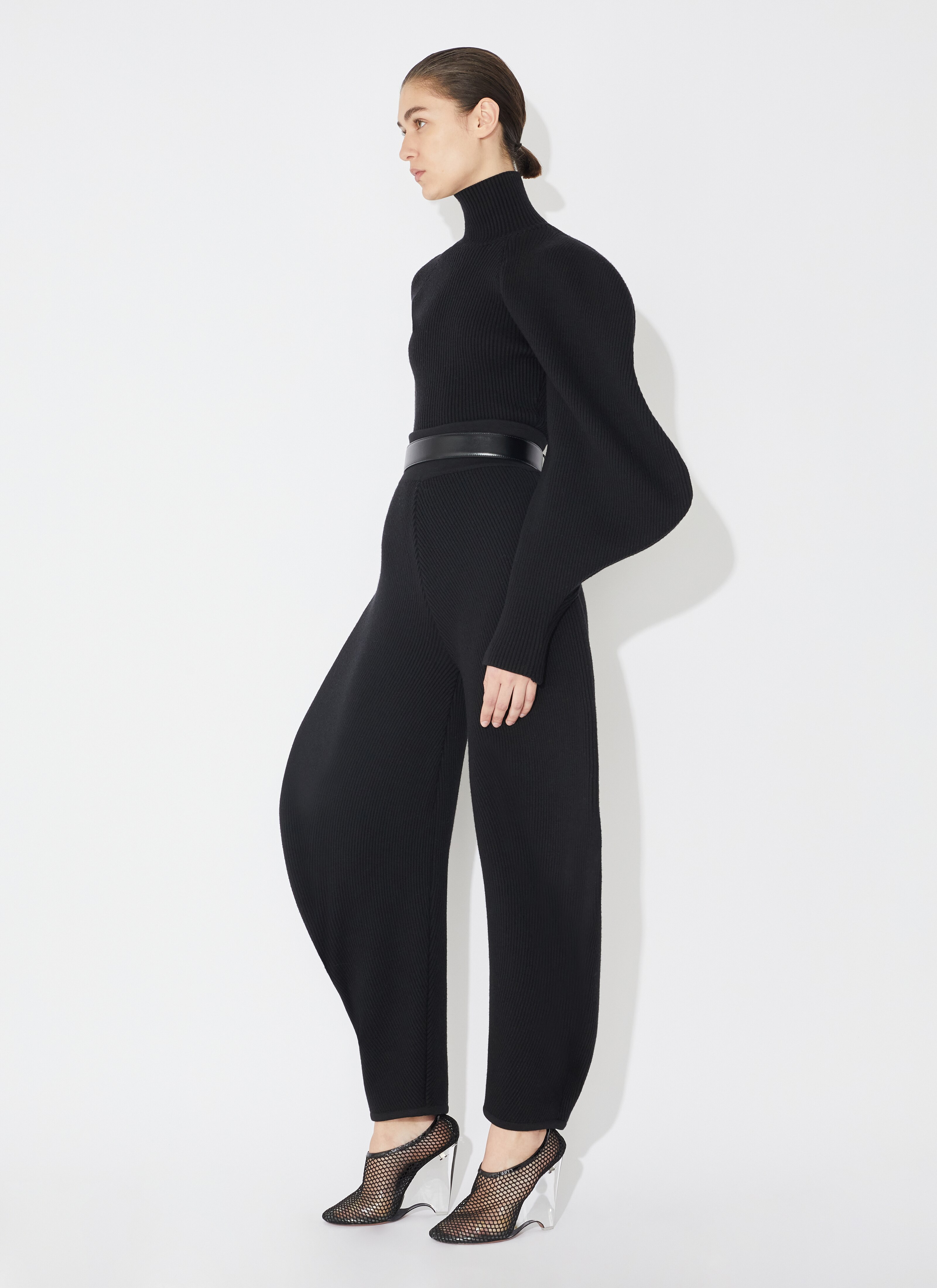 ALAÏA BLACK ROUND RIB KNIT PANT