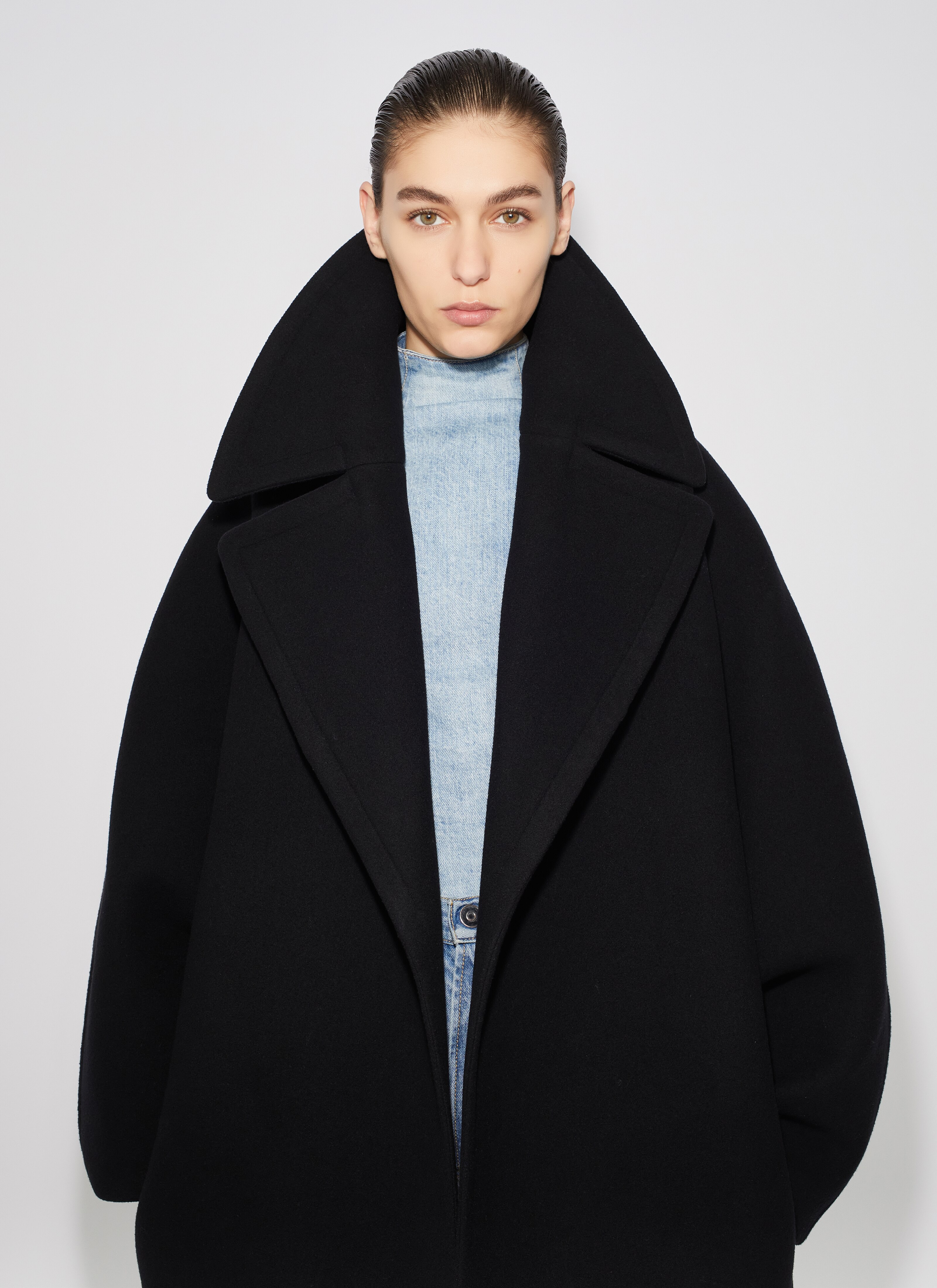 ALAÏA BLACK MAXI WOOL COAT