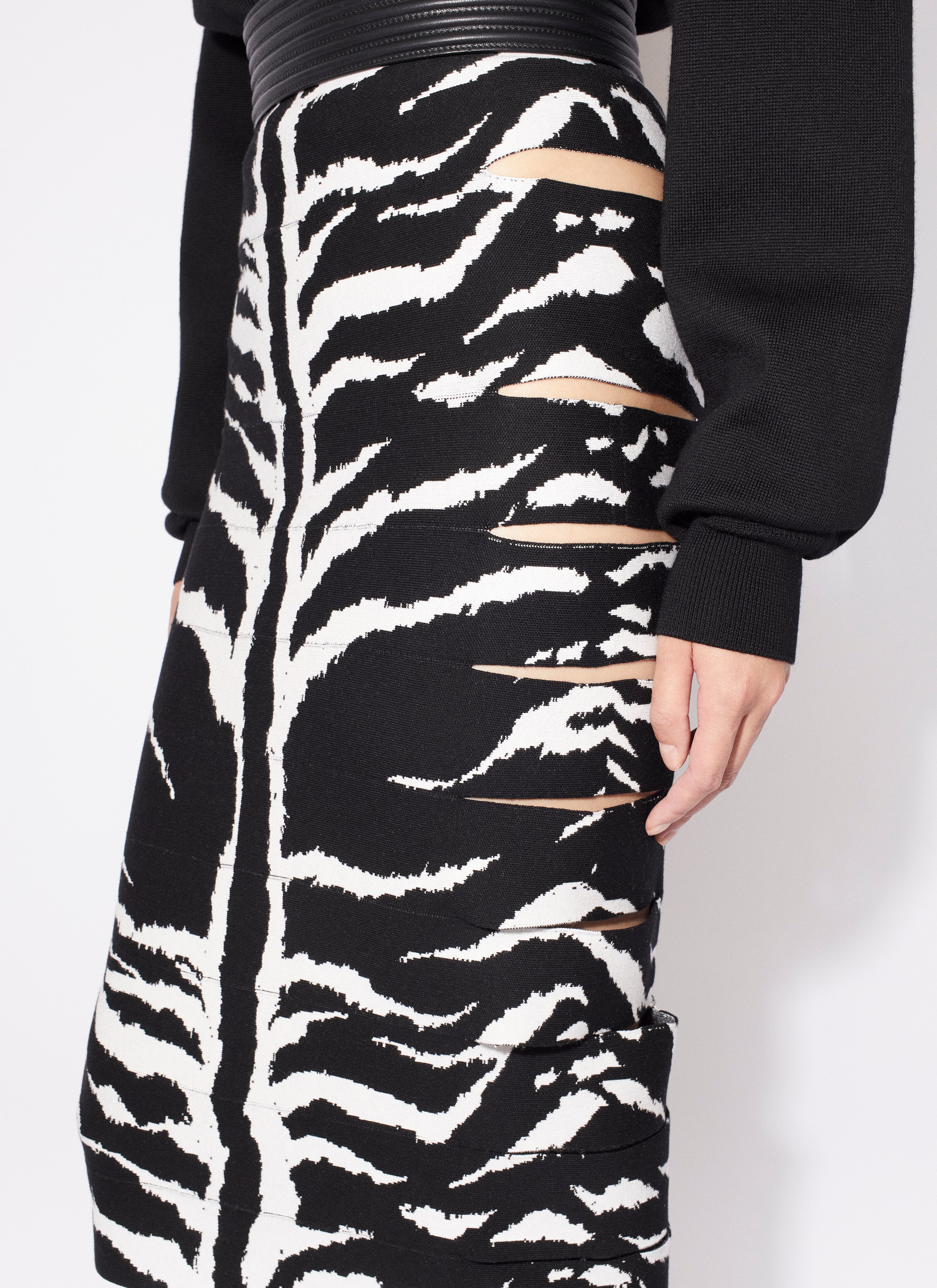 ALAÏA BLACK PENCIL ANIMAL KNIT SKIRT