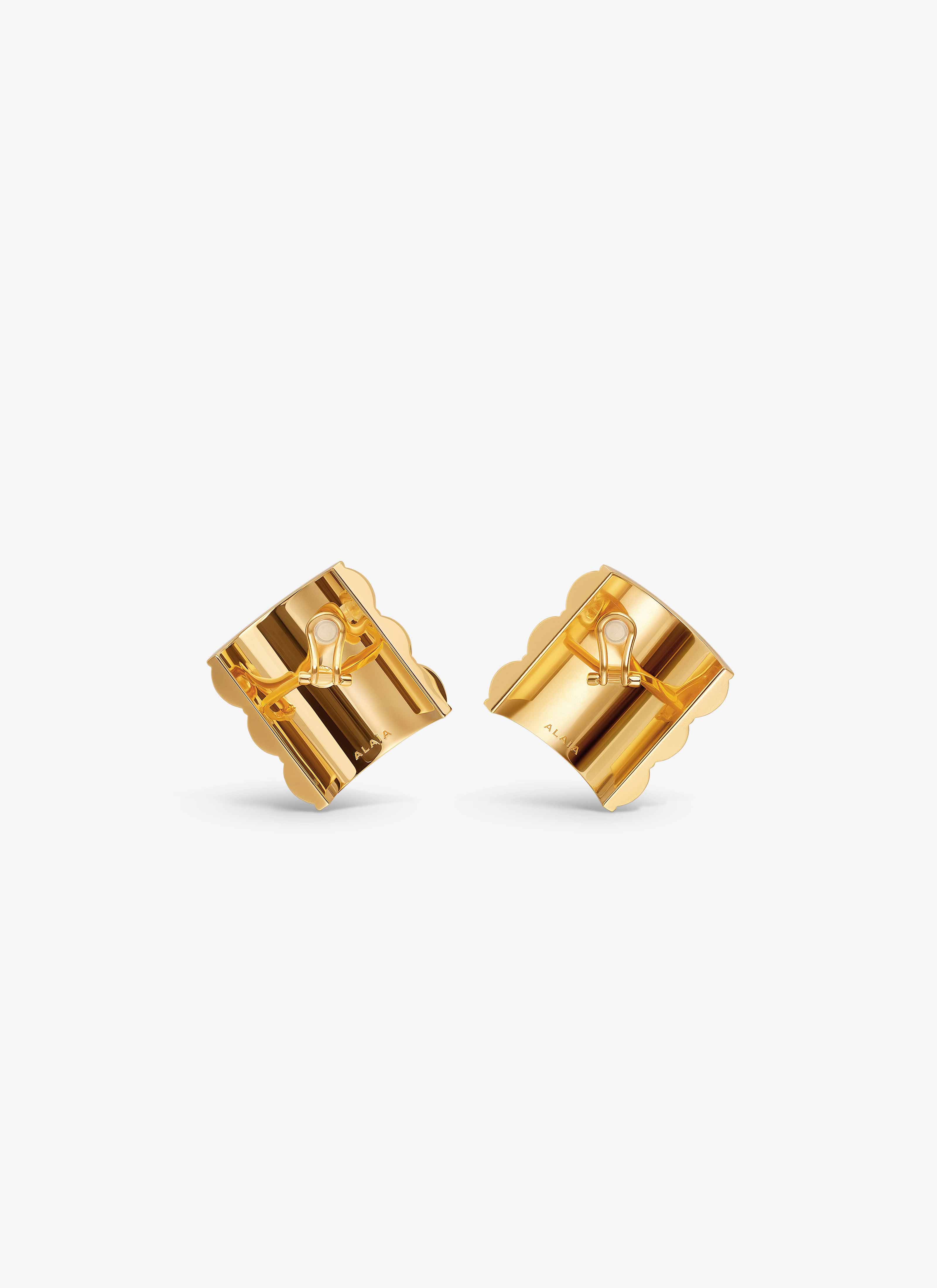 ALAÏA MARRÓN PENDIENTES DE CLIP BUMPER