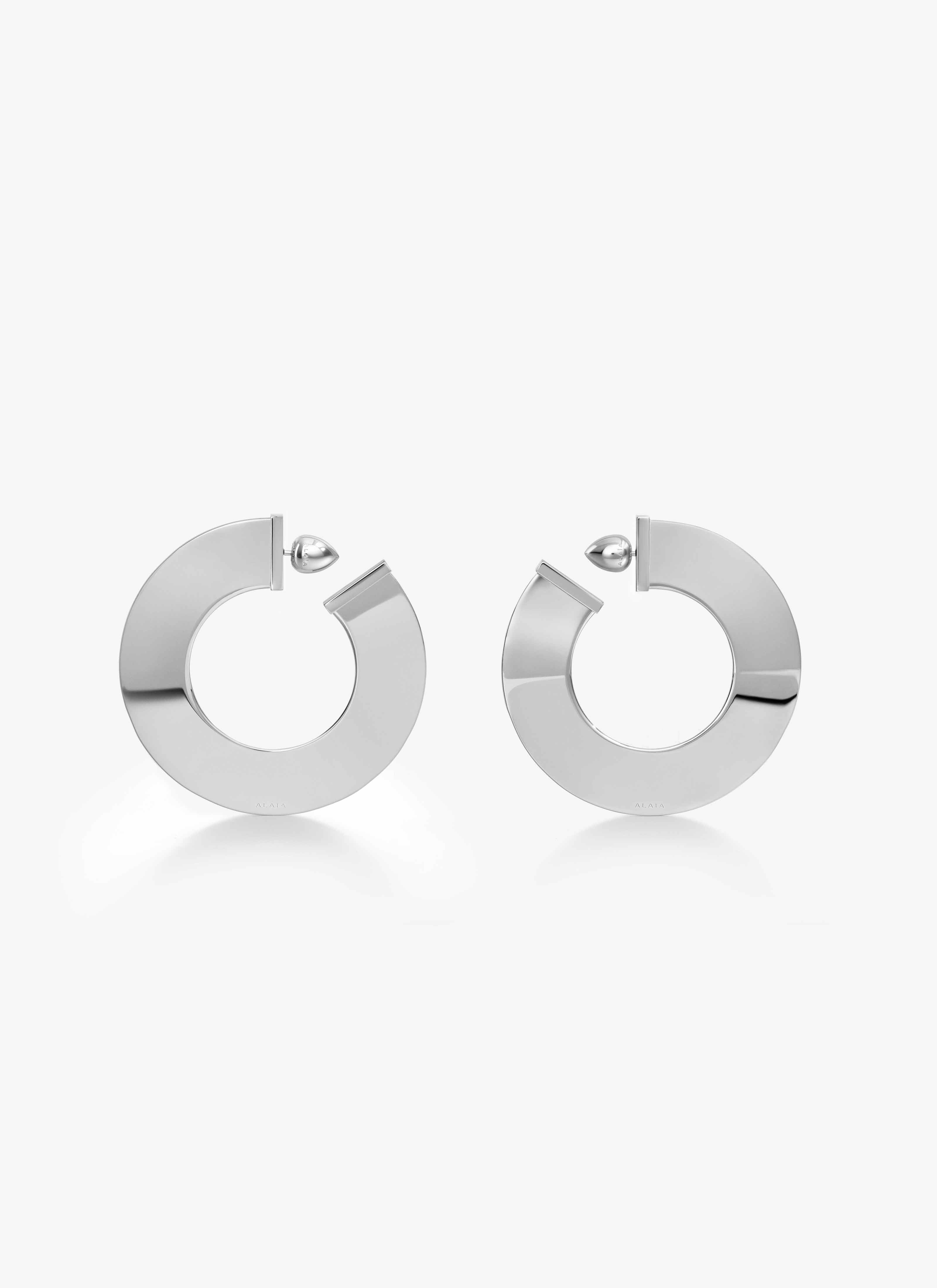ALAÏA SILVER BLADE HOOPS 
